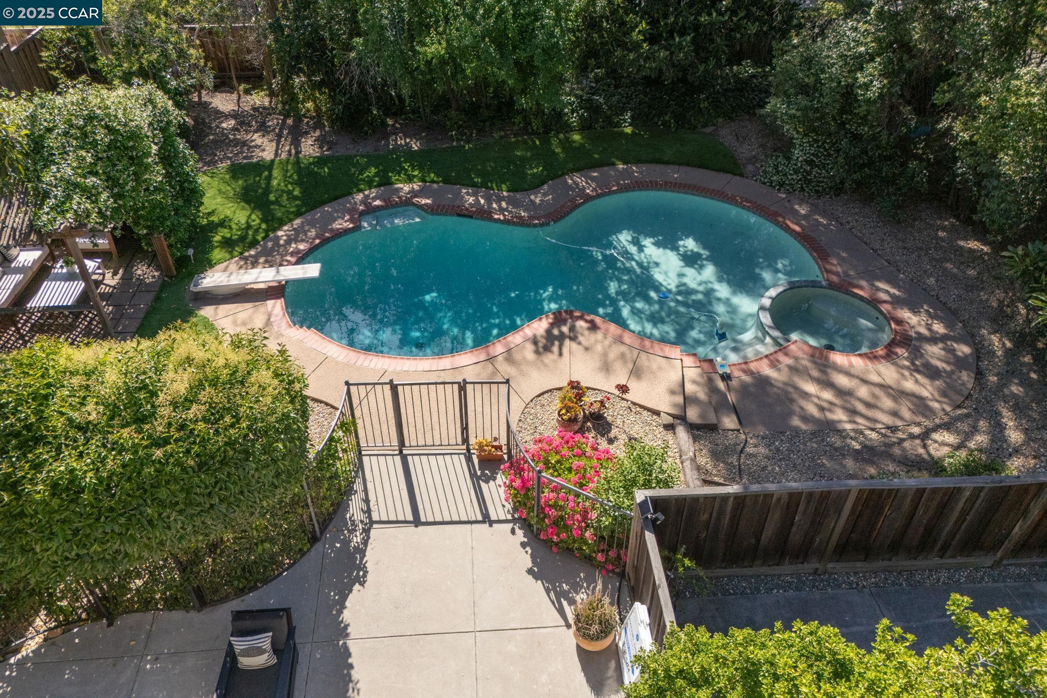 2489 Encinal Drive