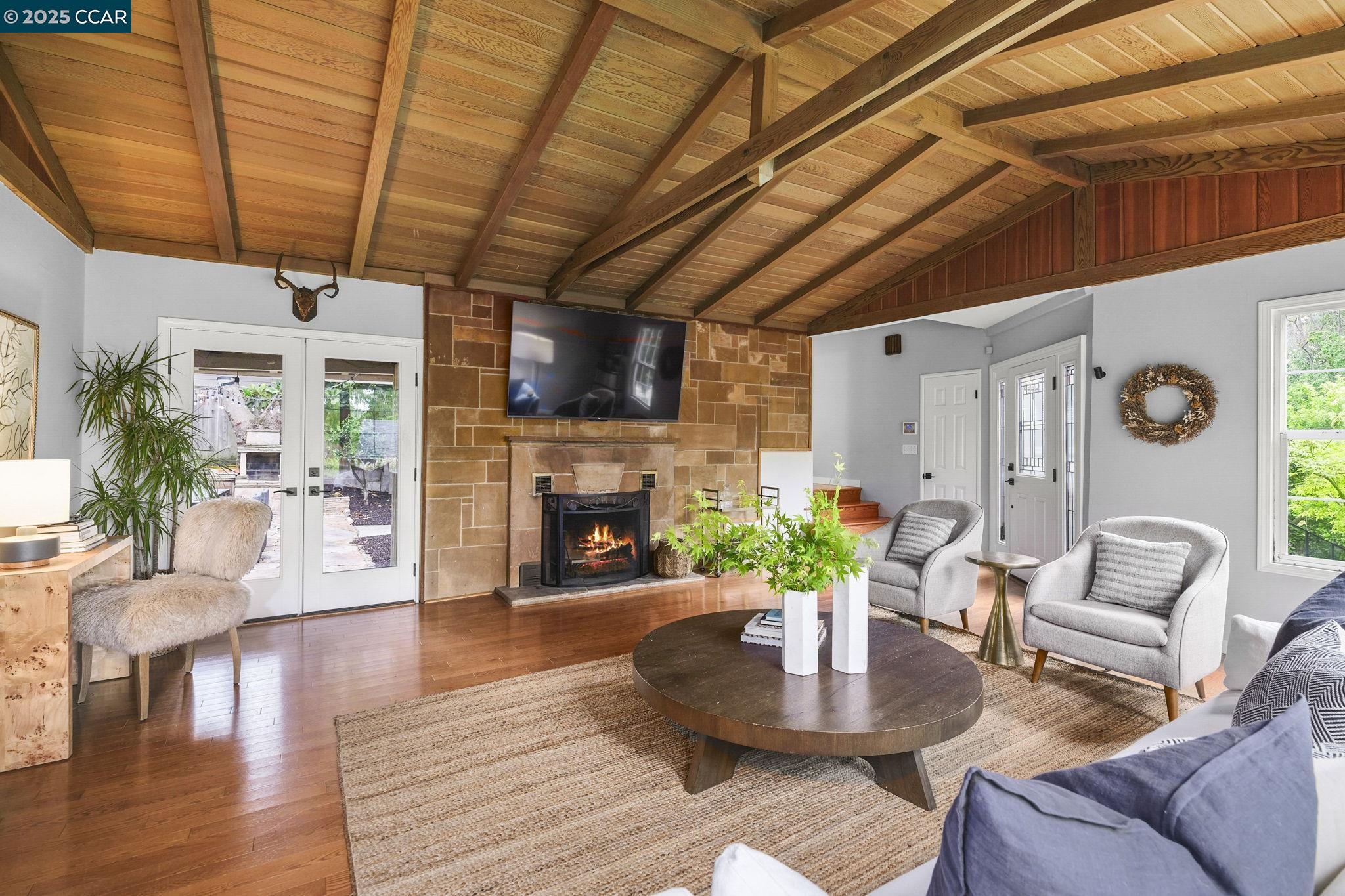 2489 Encinal Drive