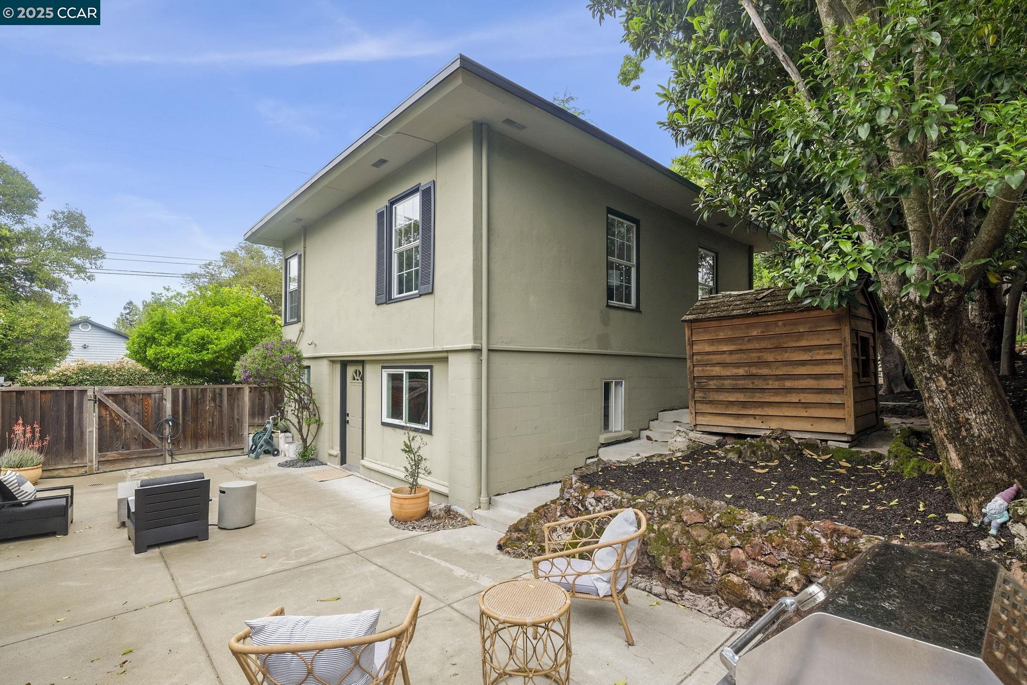 2489 Encinal Drive