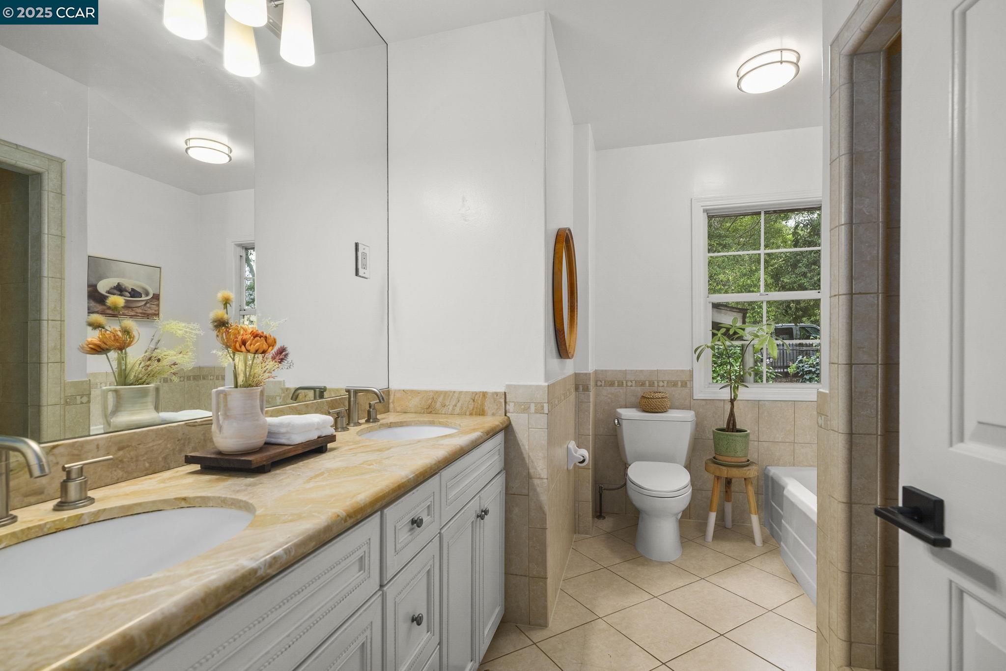 2489 Encinal Drive