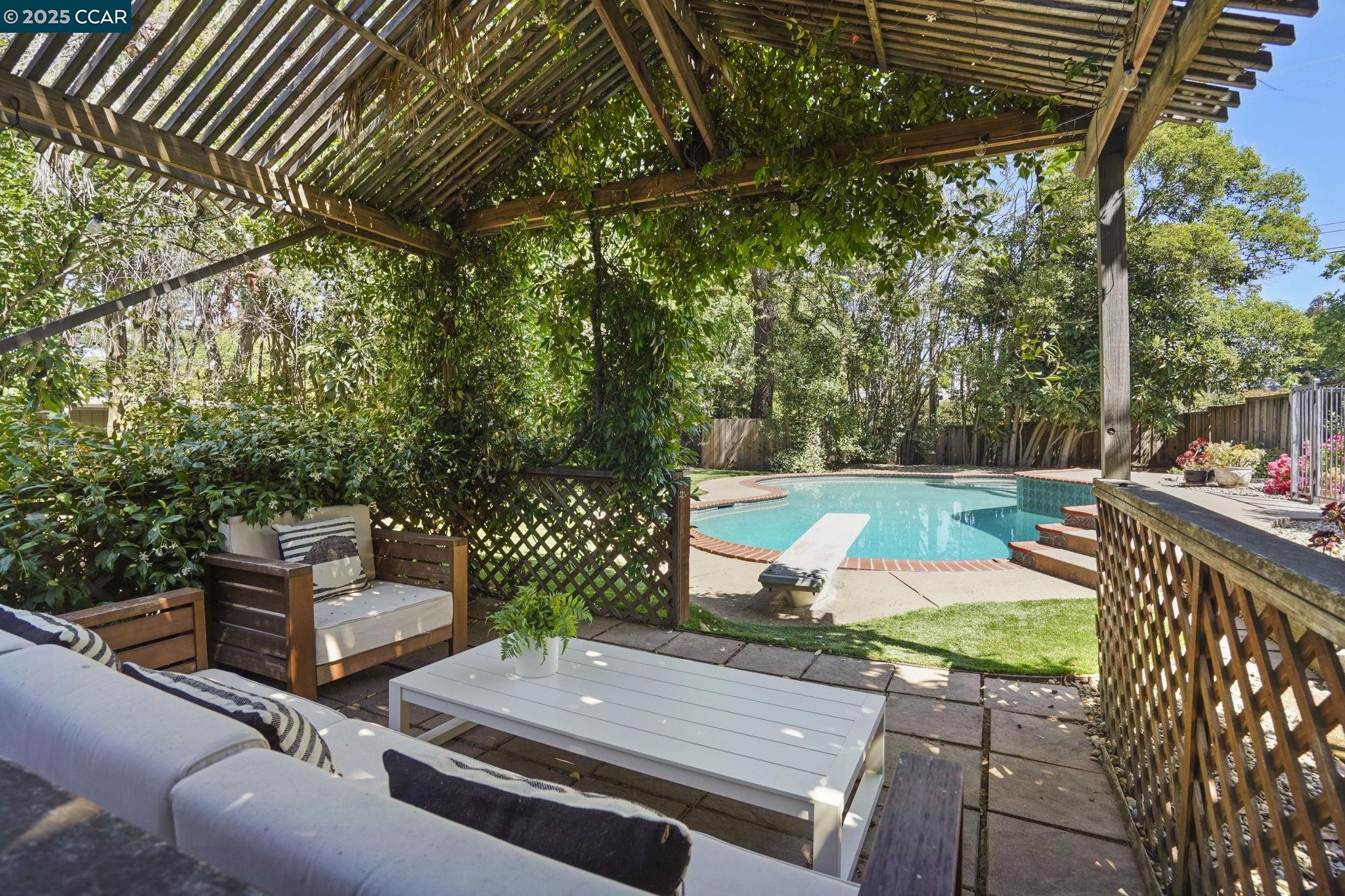 2489 Encinal Drive
