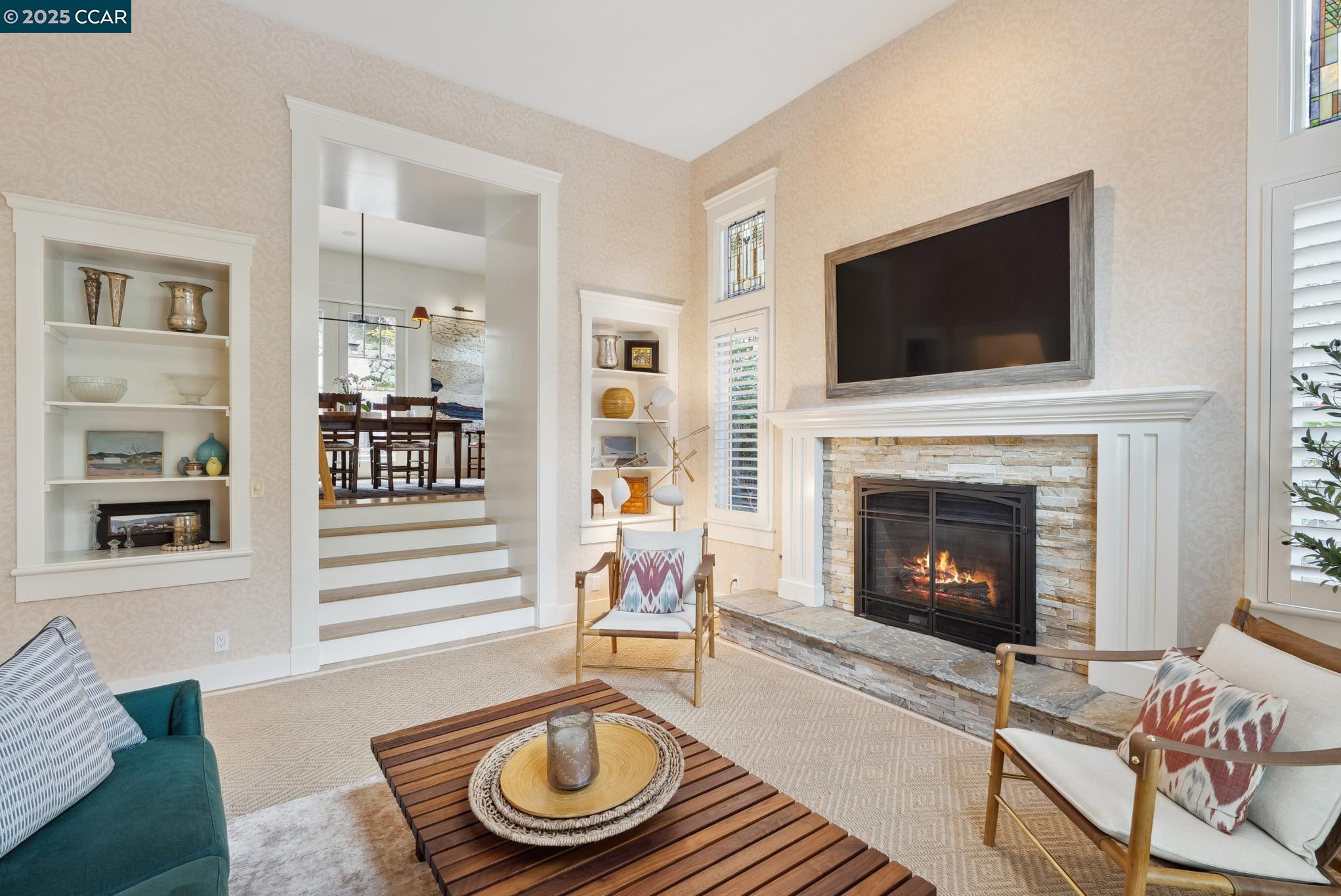9 Avila Ln