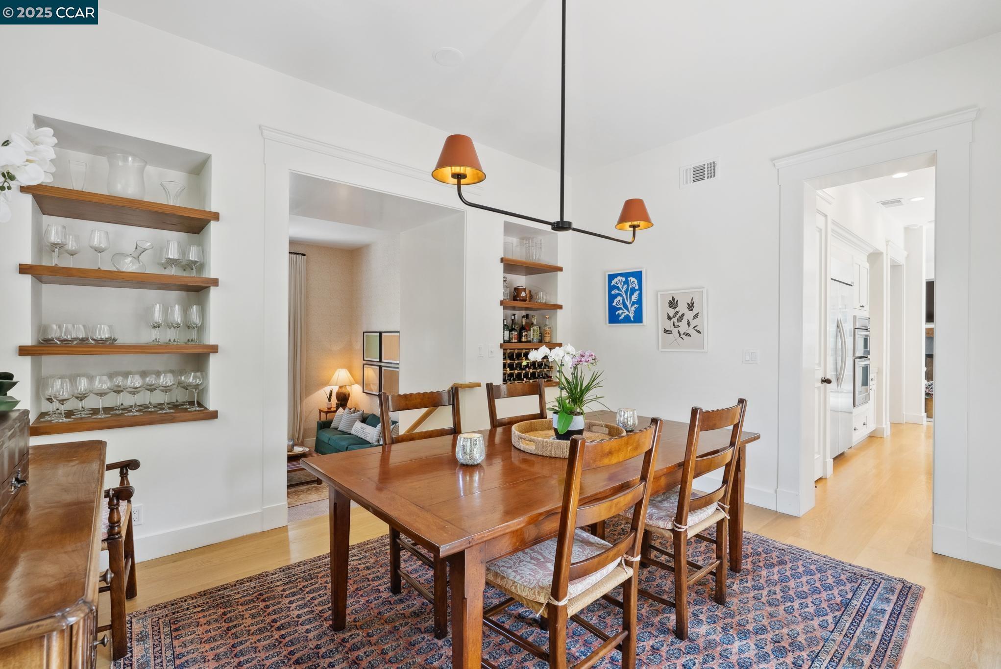 9 Avila Ln