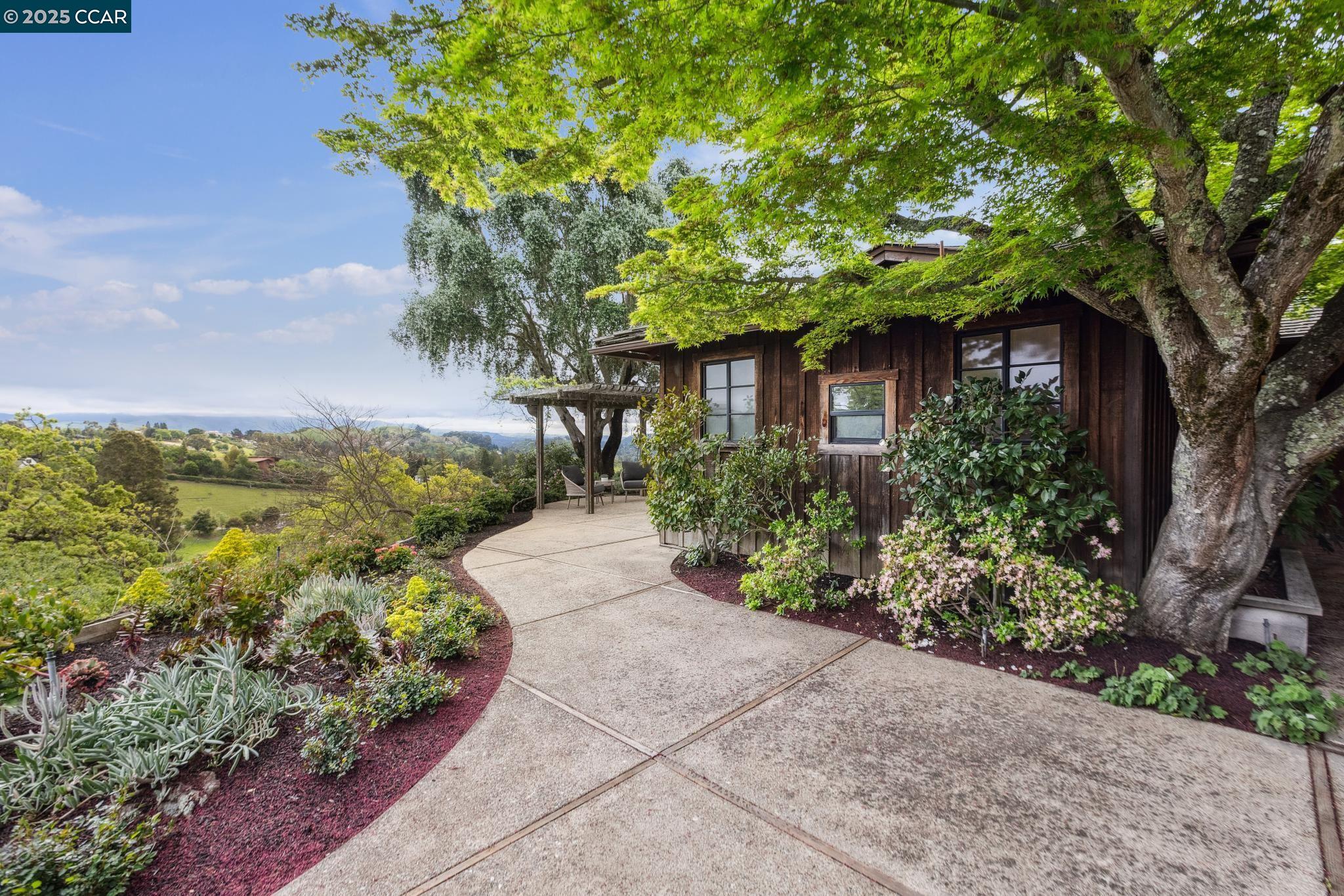 3532 Eagle Point Rd