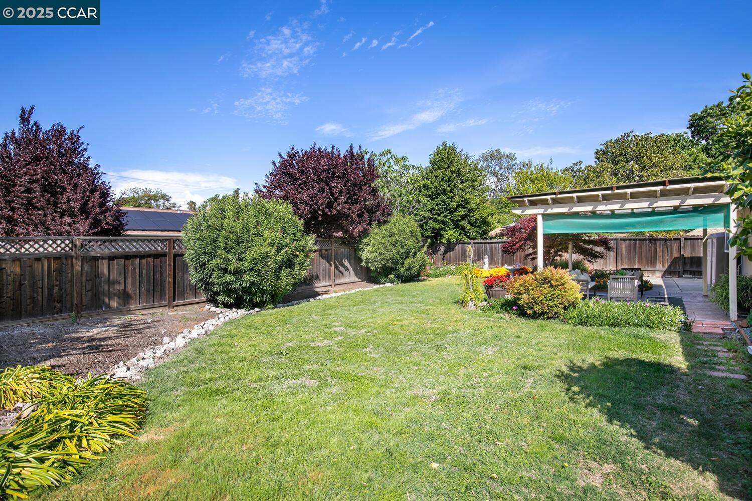 187 Elaine Dr