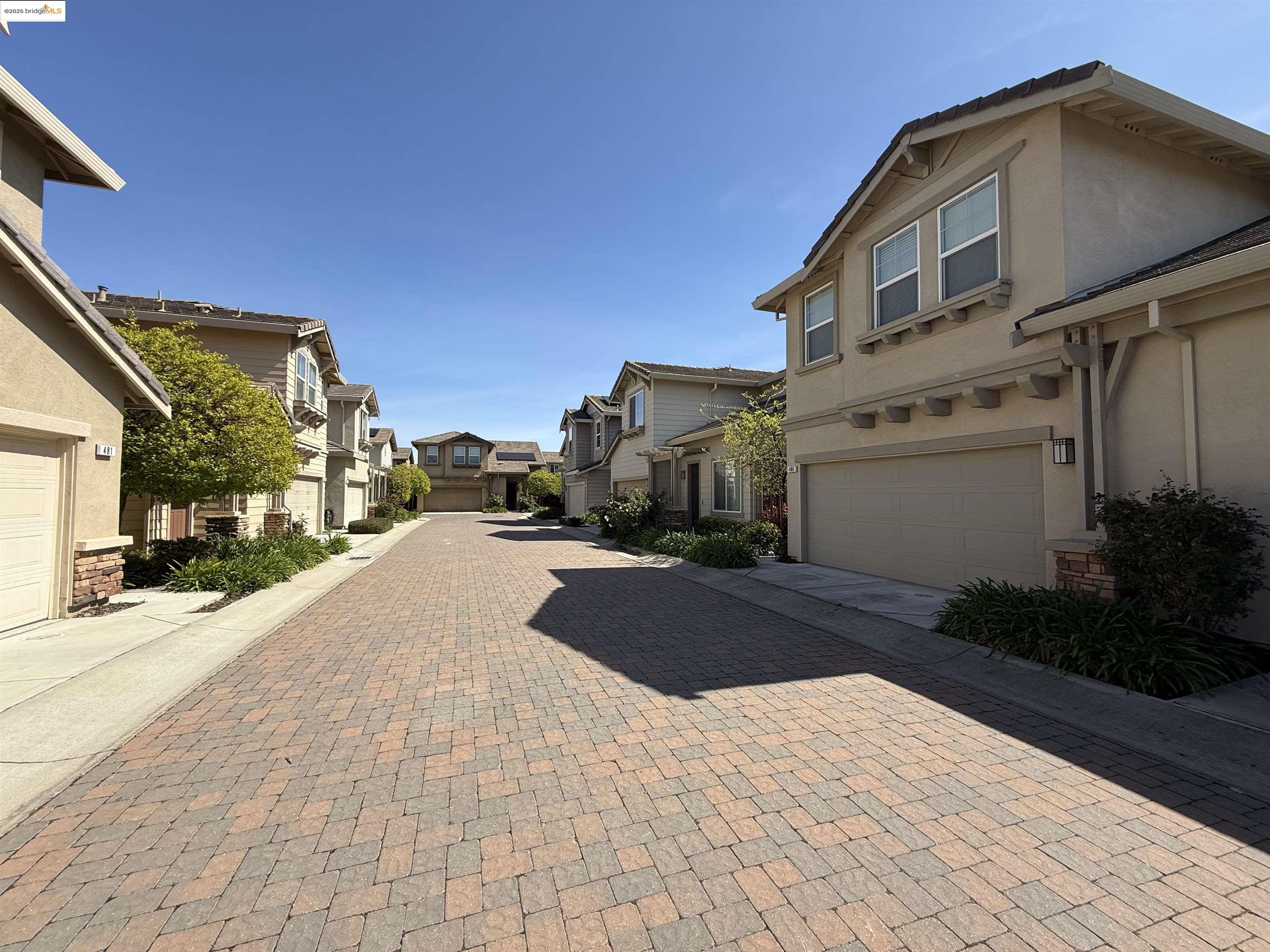 482 Crimson Clover Ct