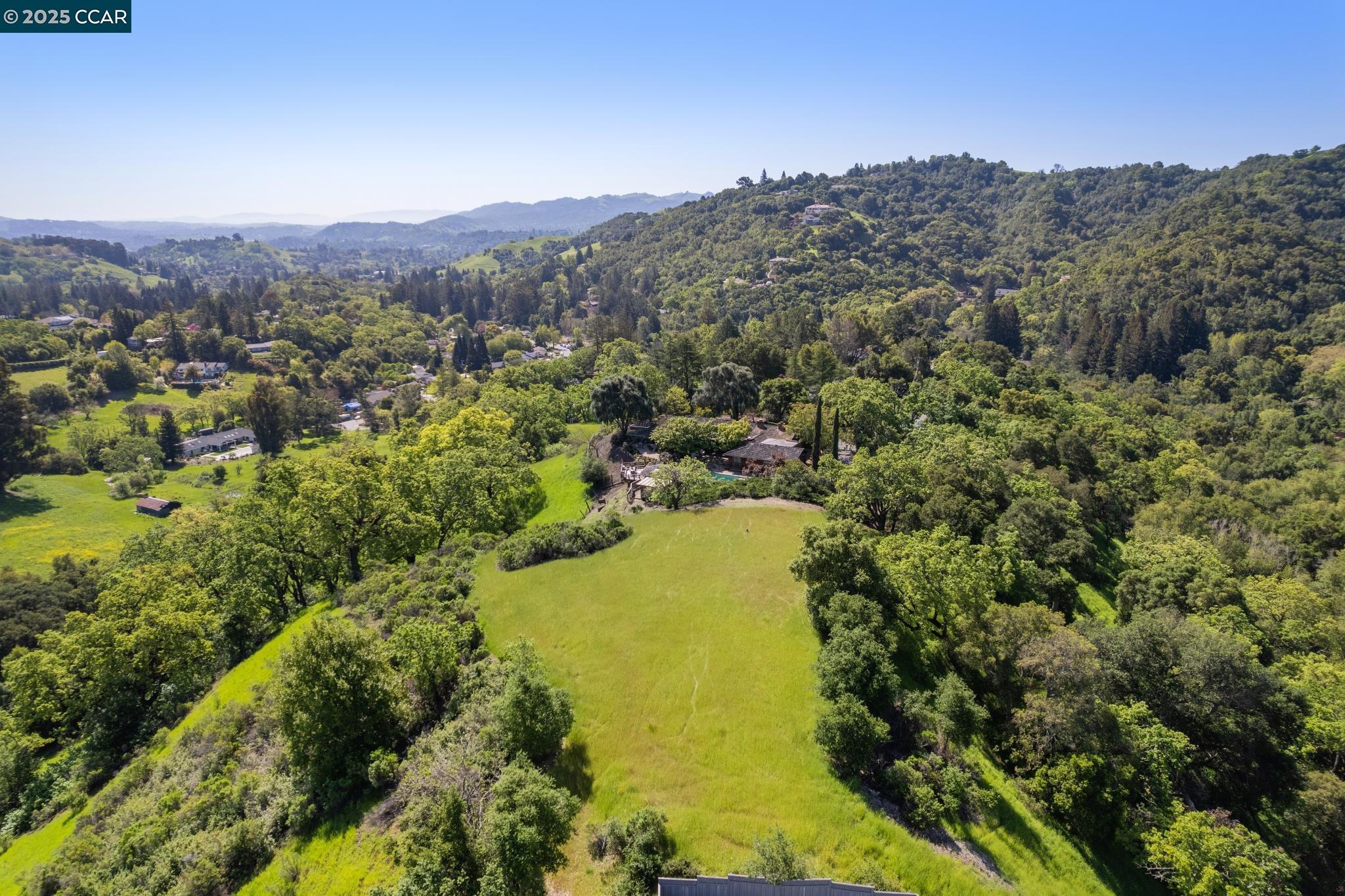 1600 Rancho Del Hambre