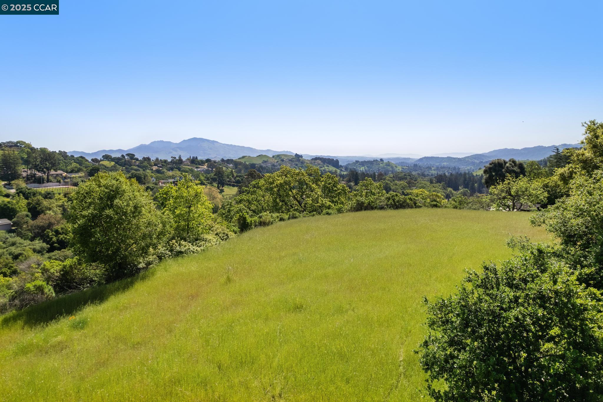 1600 Rancho Del Hambre