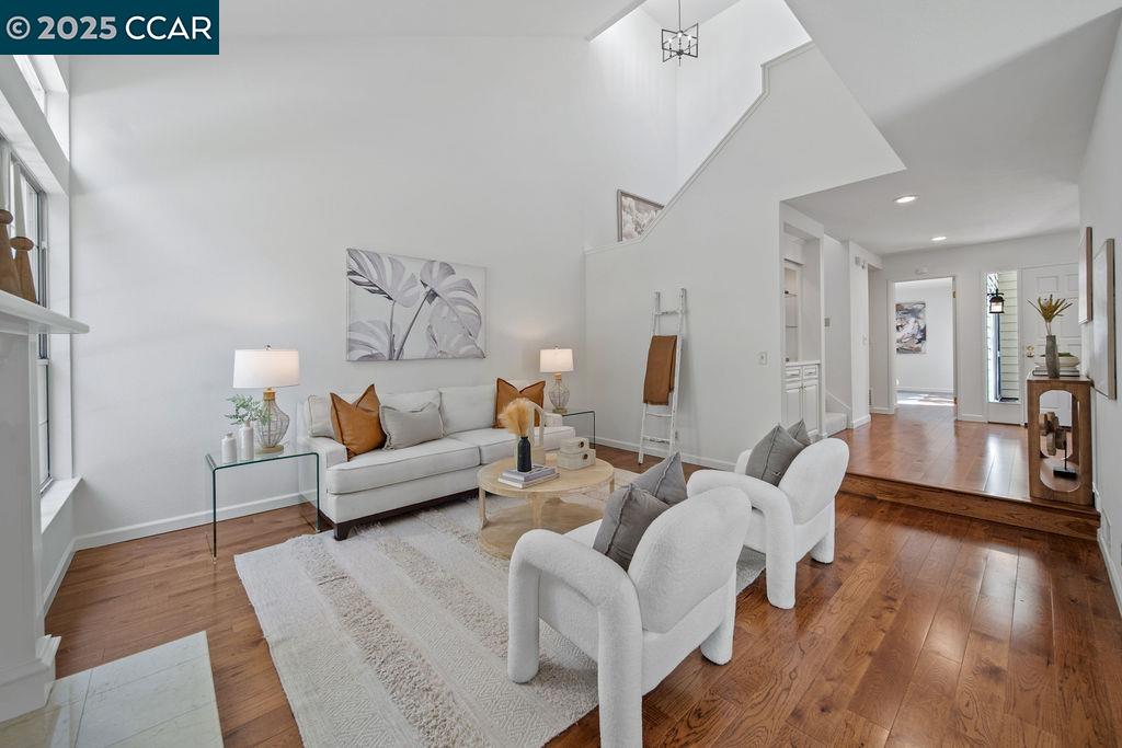 1851 Stratton Cir