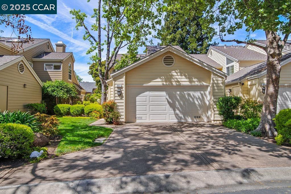 1851 Stratton Cir