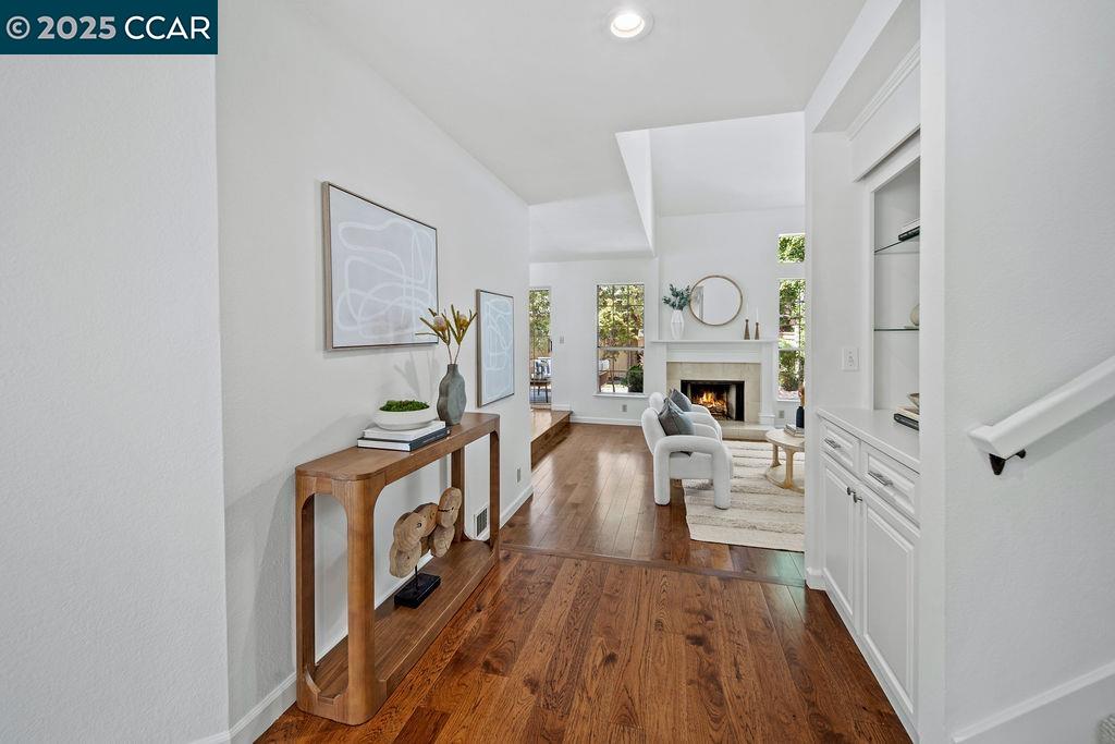 1851 Stratton Cir