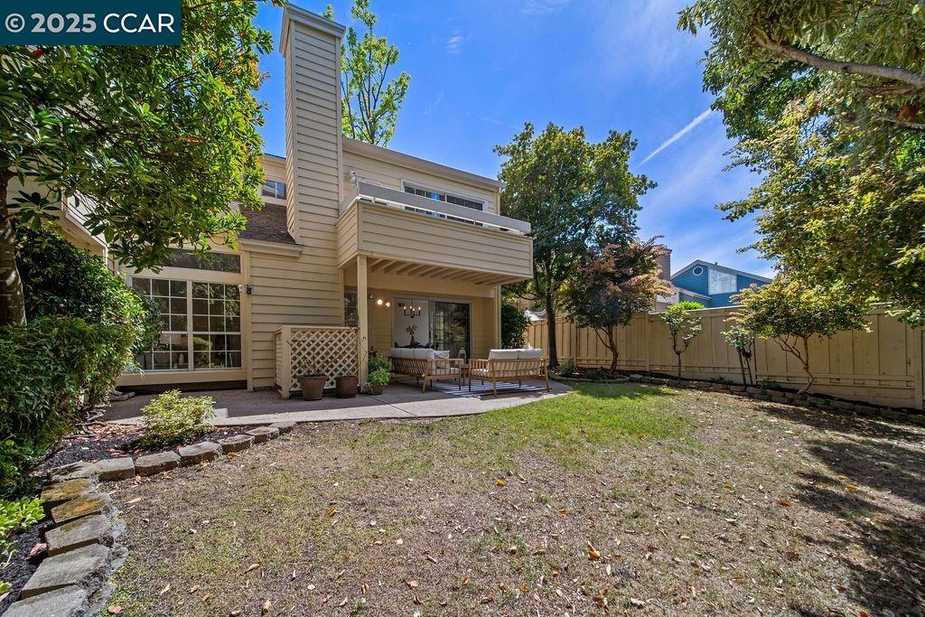 1851 Stratton Cir