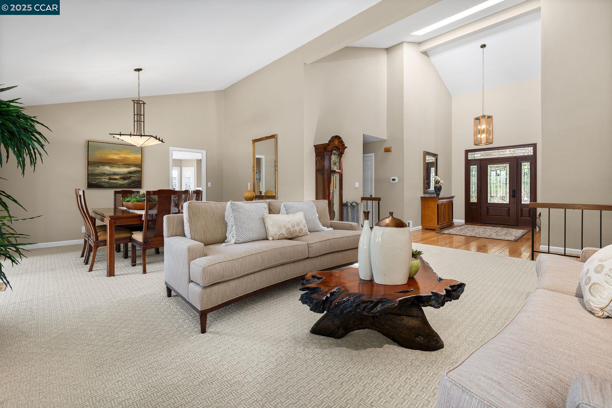 1808 Oro Valley Ct