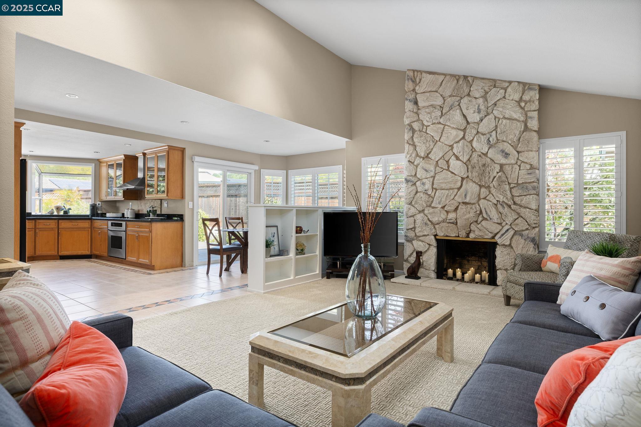 1808 Oro Valley Ct