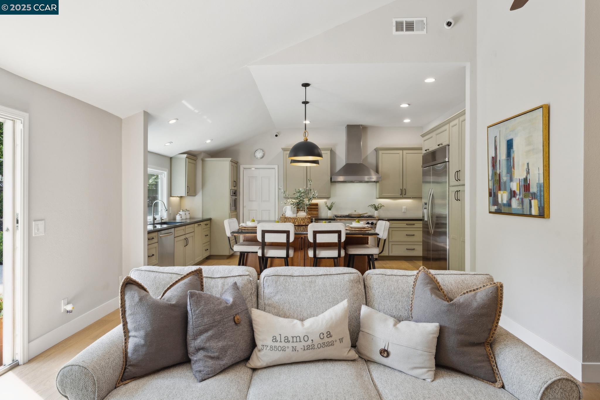 176 La Sonoma Way