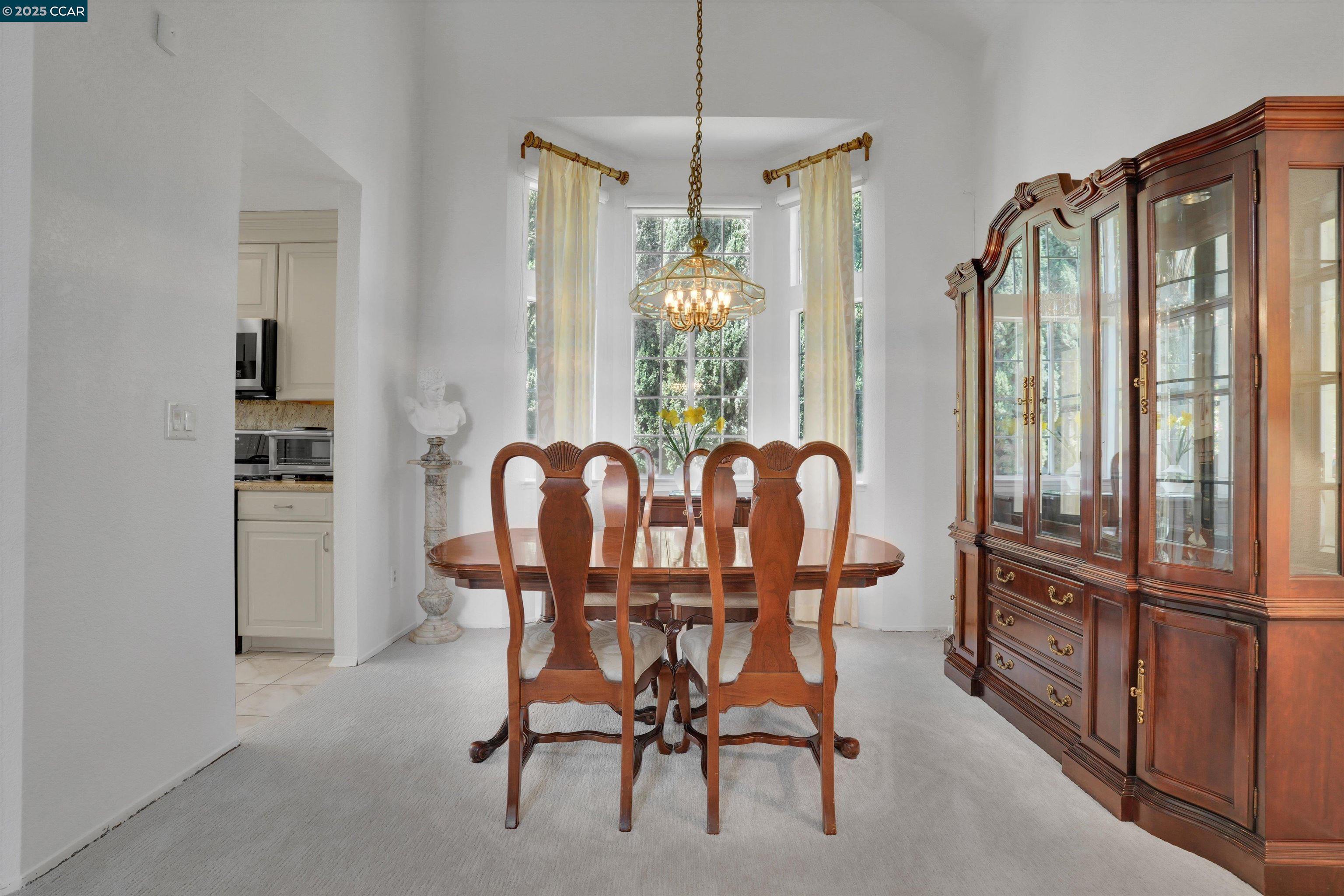 994 Almaden Cir