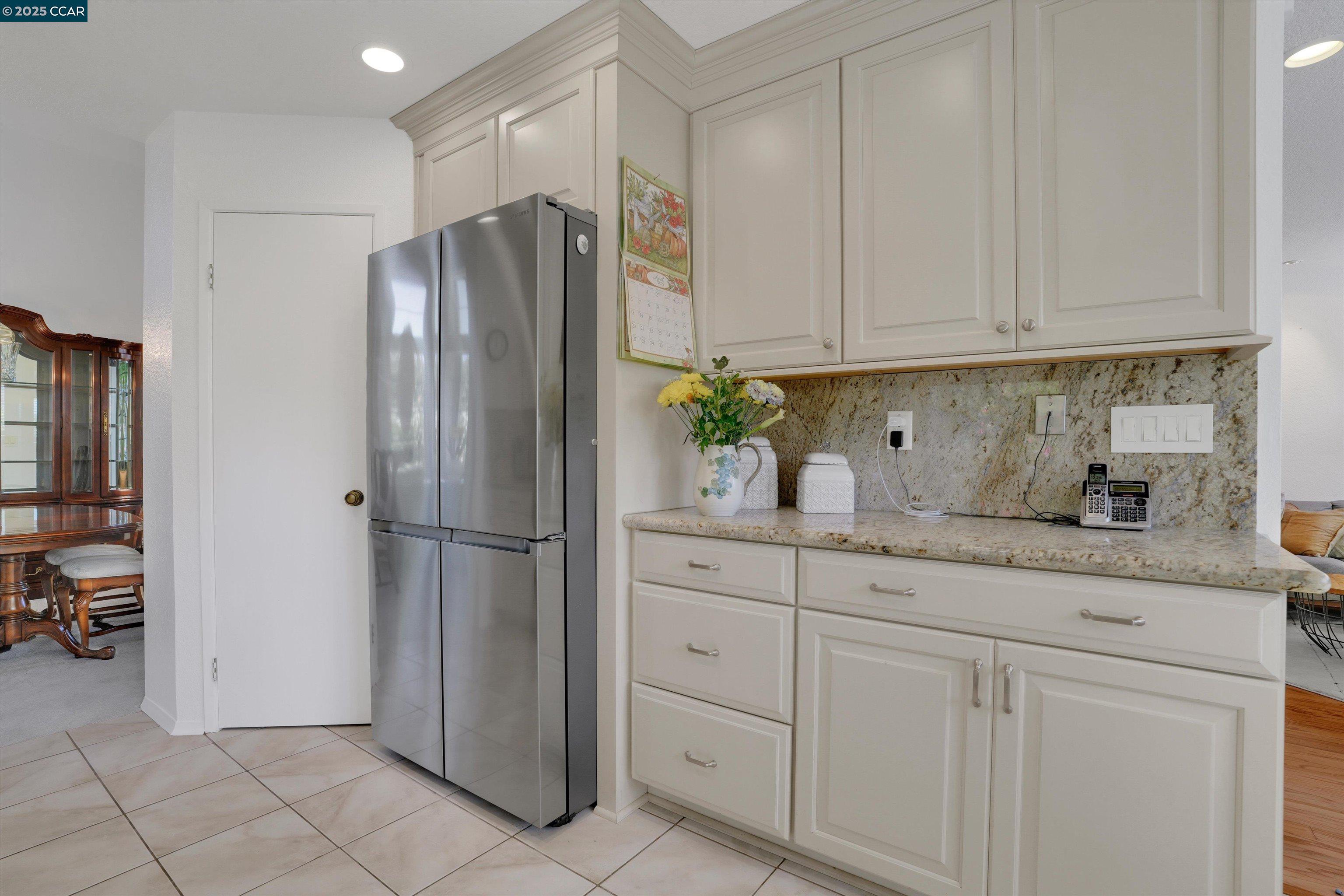 994 Almaden Cir