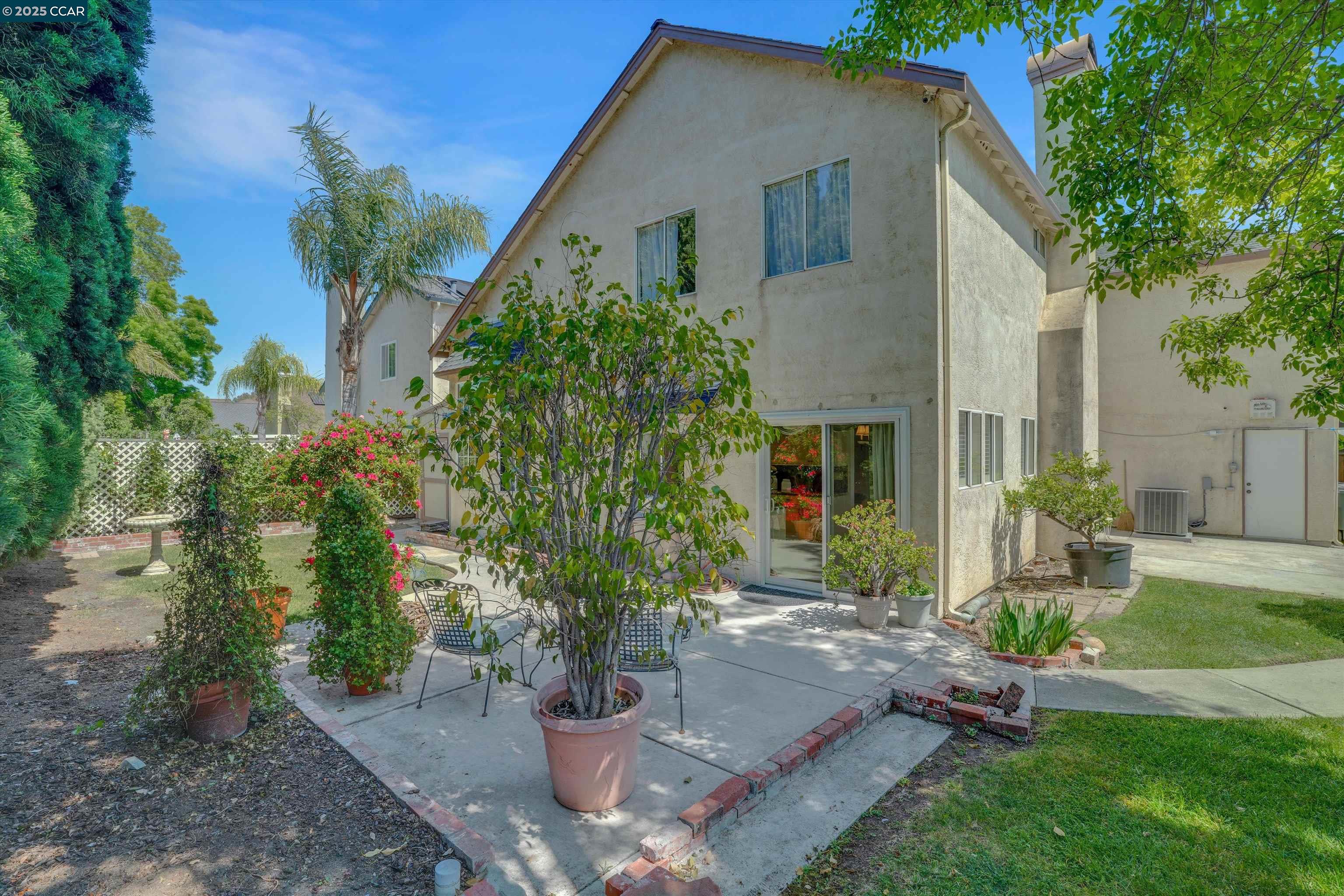 994 Almaden Cir