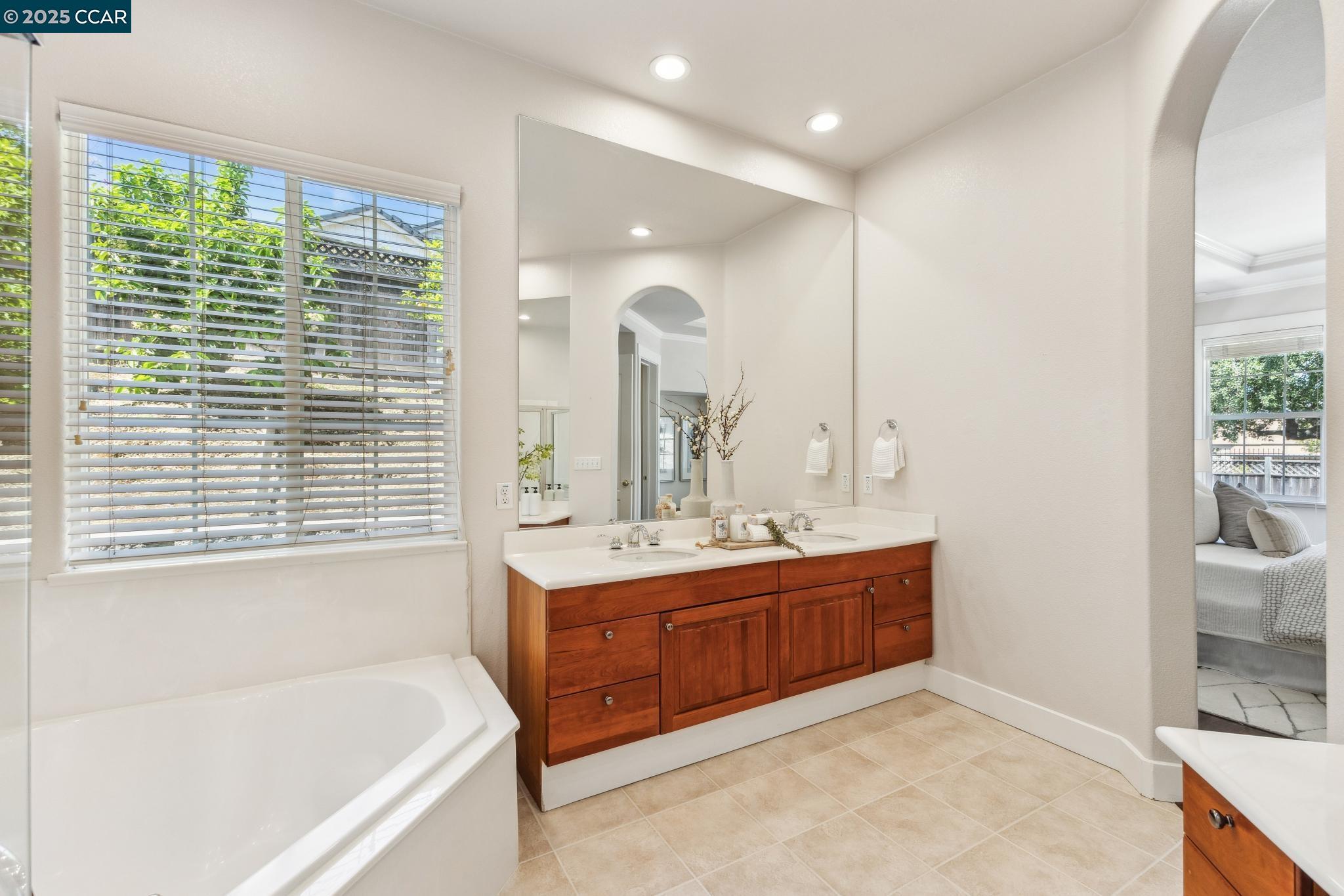 4280 Marietta Ct