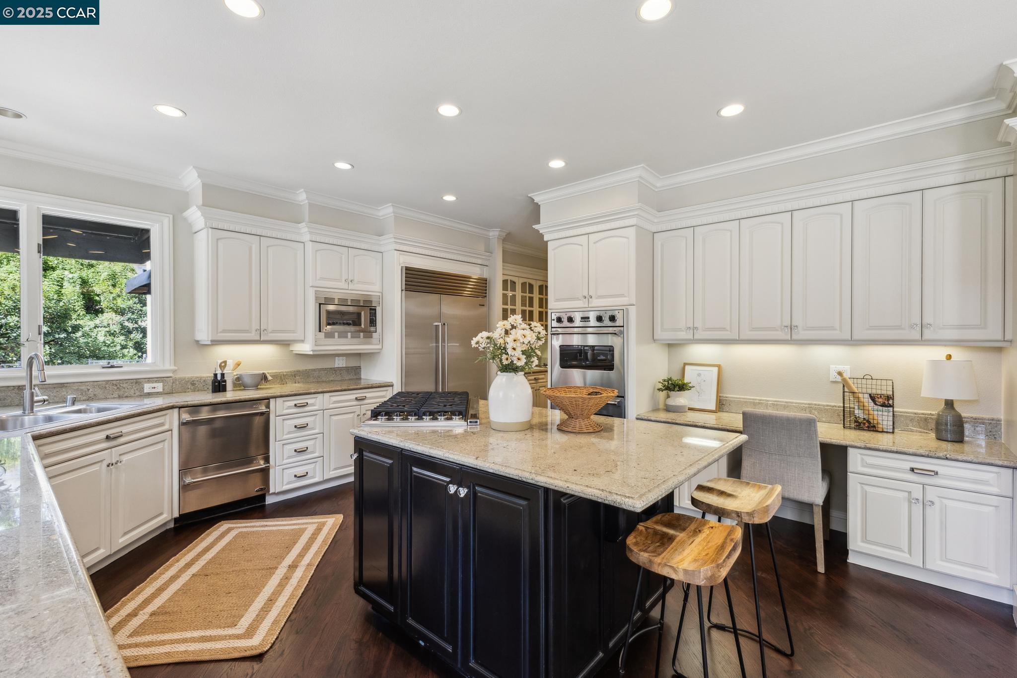 309 Iron Horse Ct