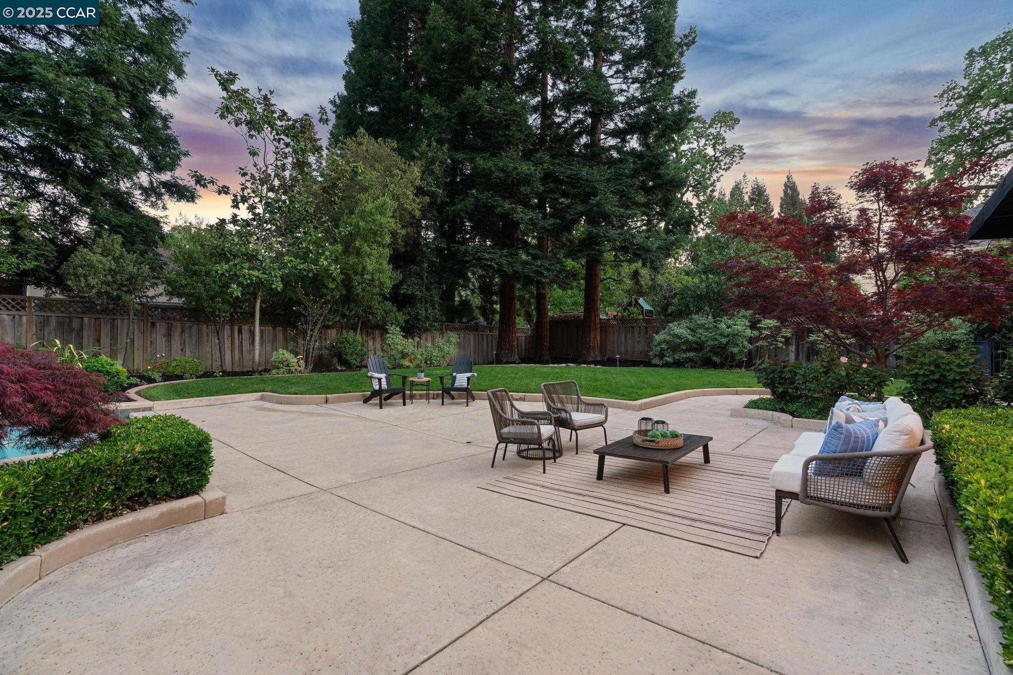 309 Iron Horse Ct