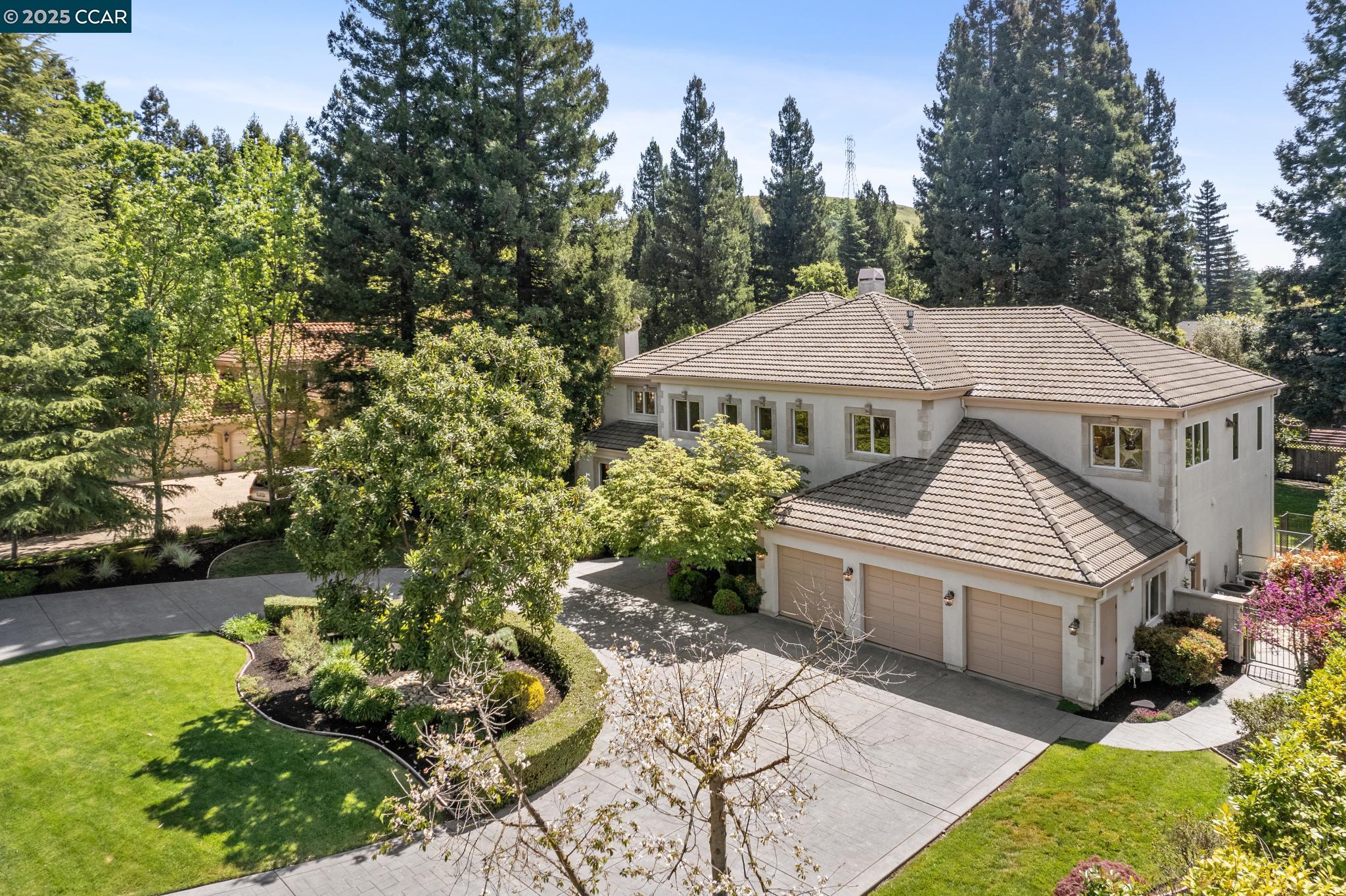 309 Iron Horse Ct