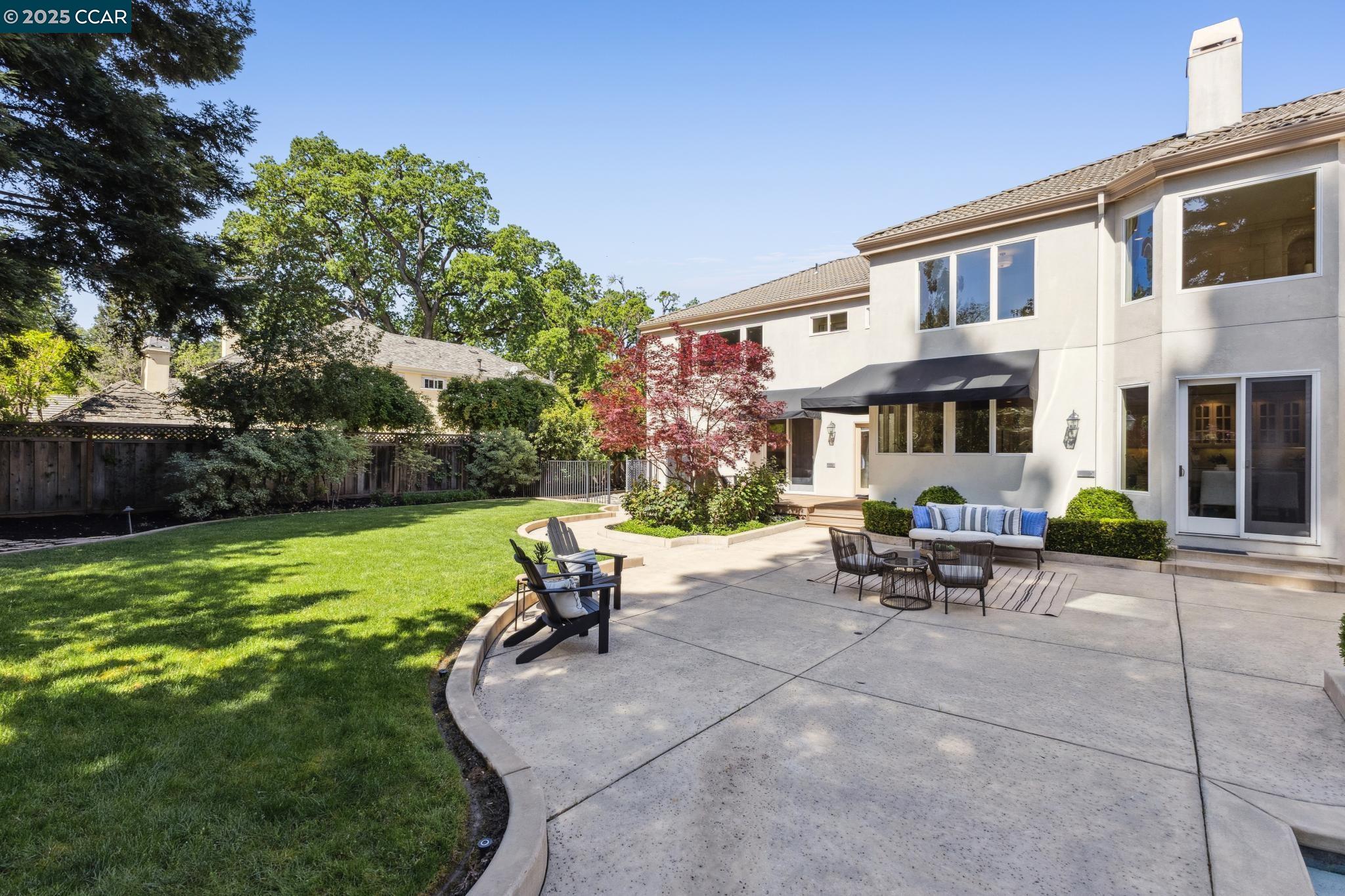 309 Iron Horse Ct