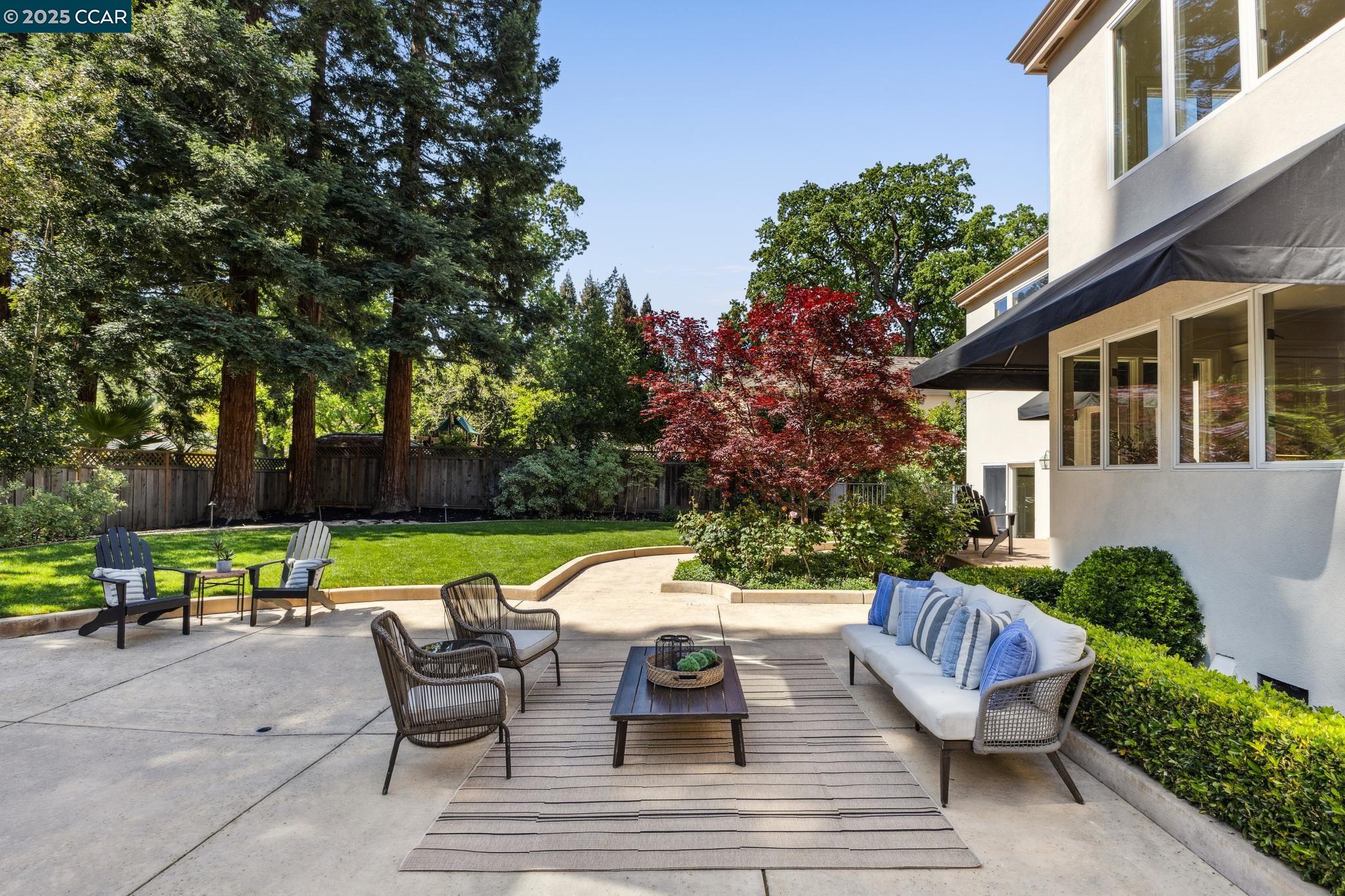 309 Iron Horse Ct
