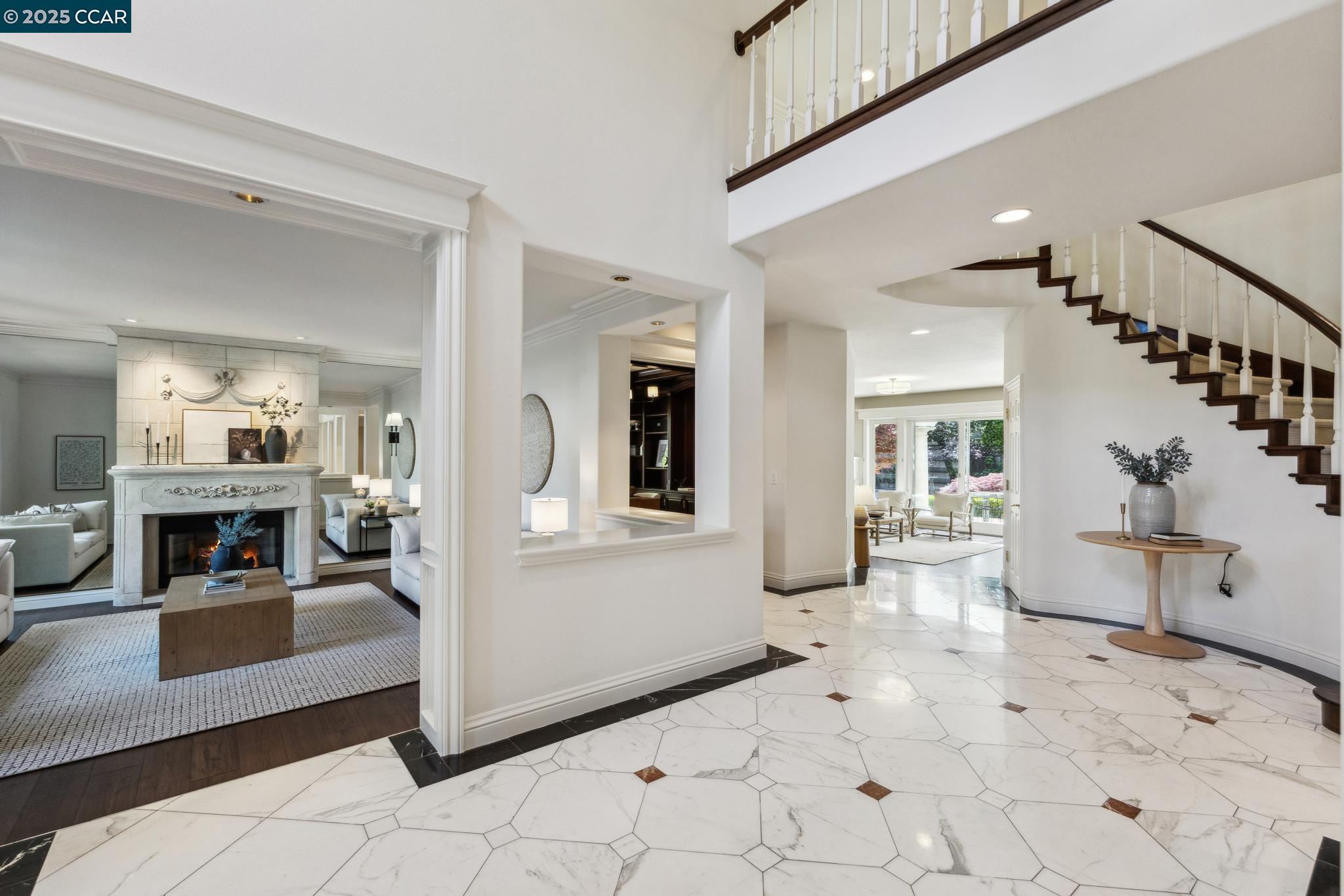 309 Iron Horse Ct