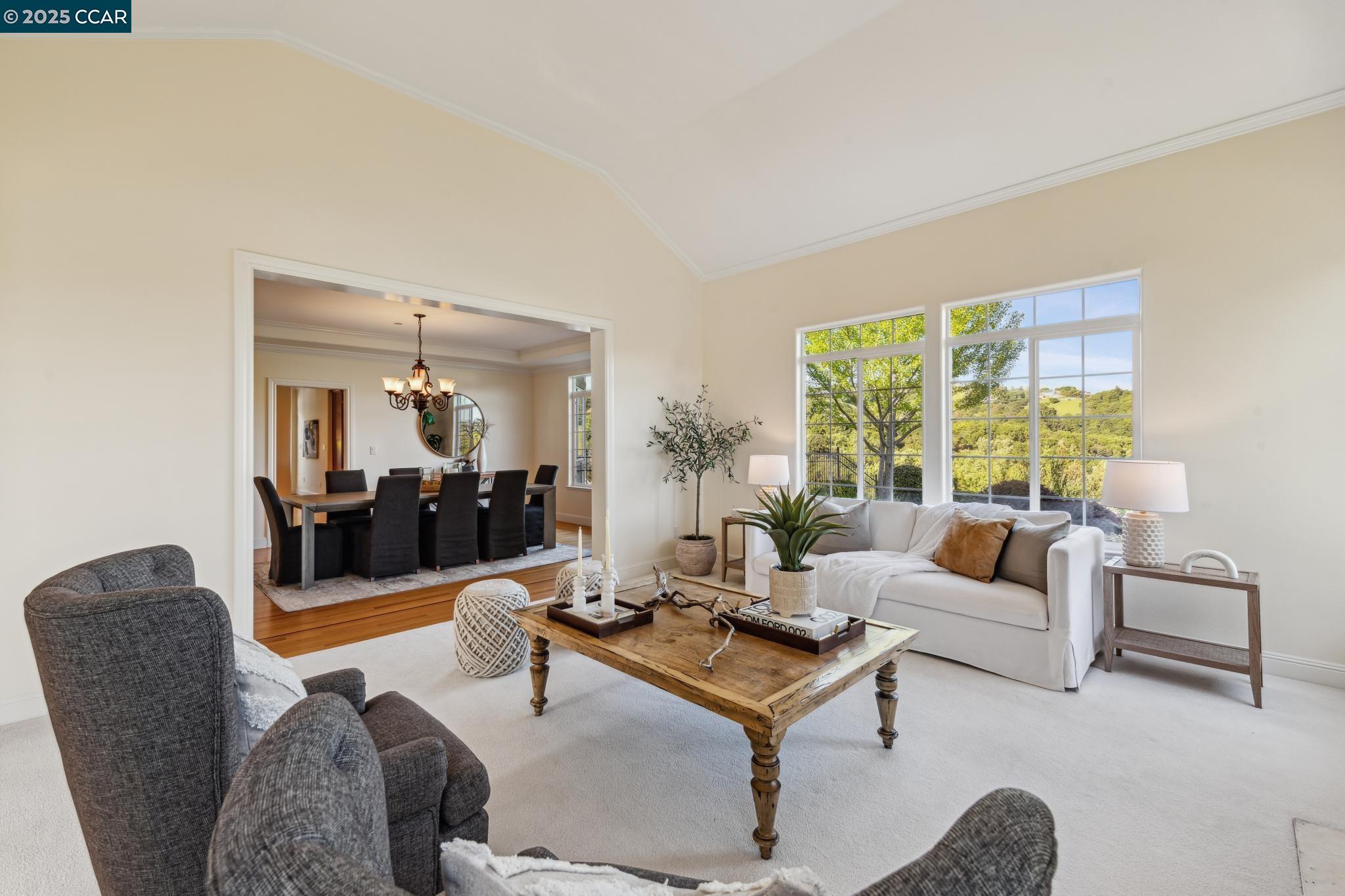 143 Stonehurst Ct