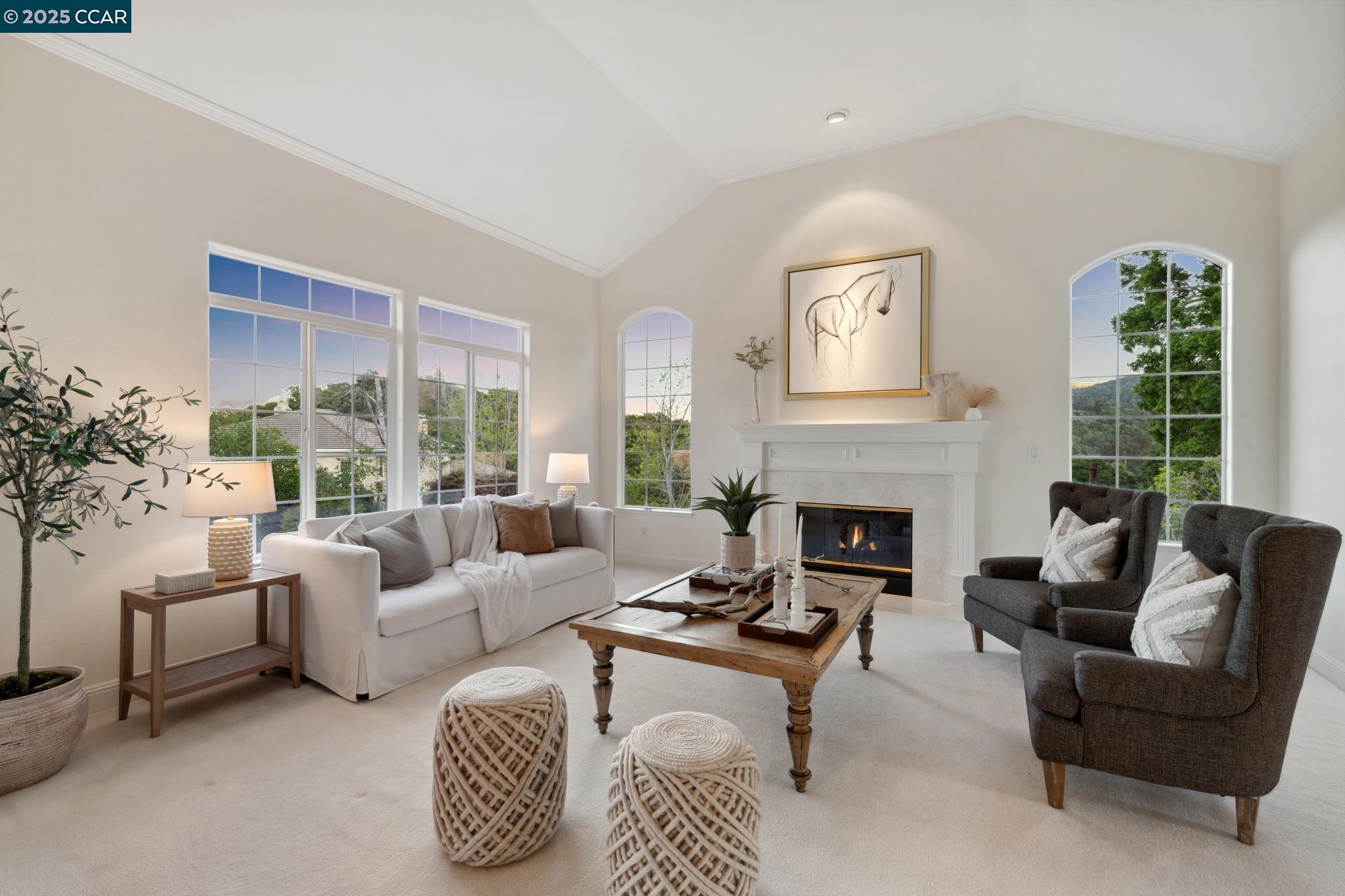 143 Stonehurst Ct