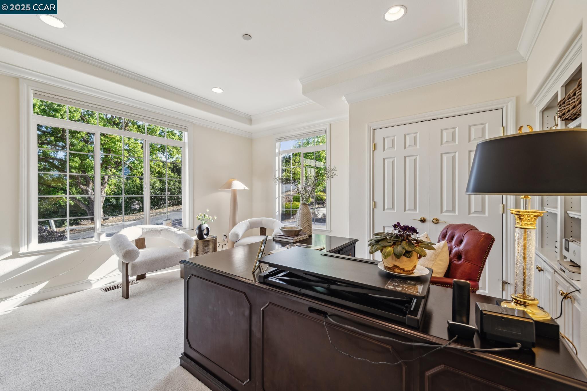 143 Stonehurst Ct