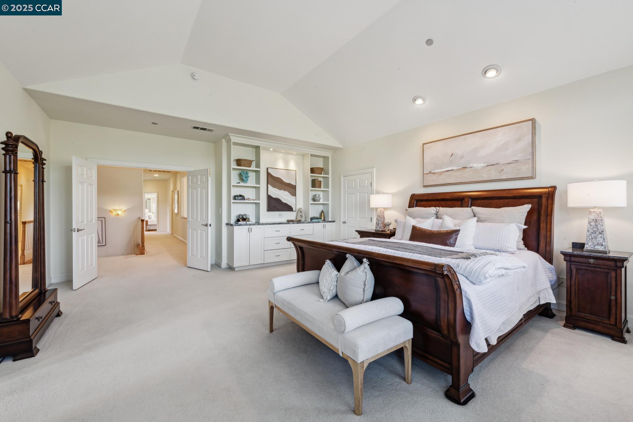 143 Stonehurst Ct
