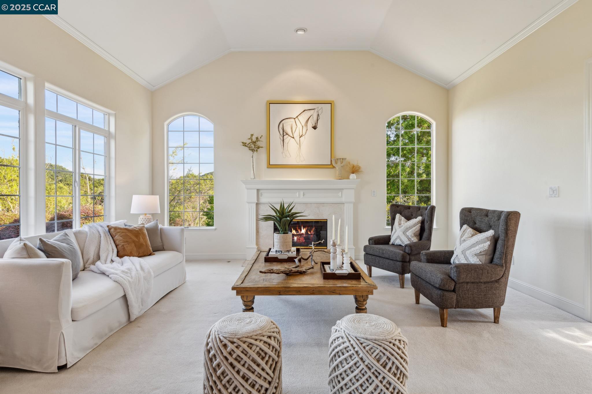 143 Stonehurst Ct