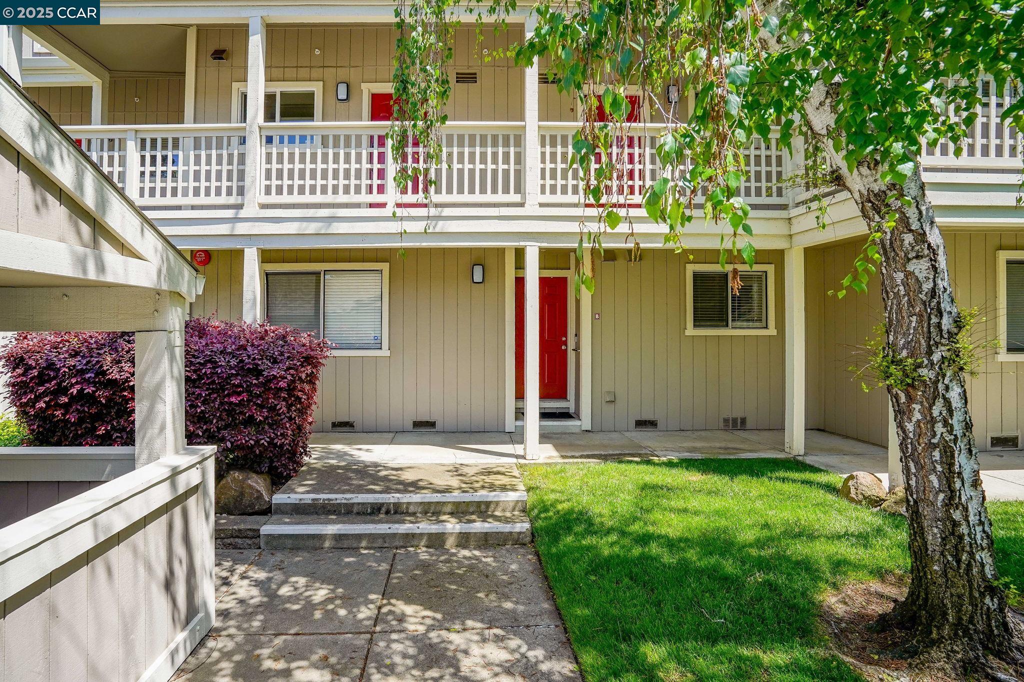 2701 Oak Rd # F