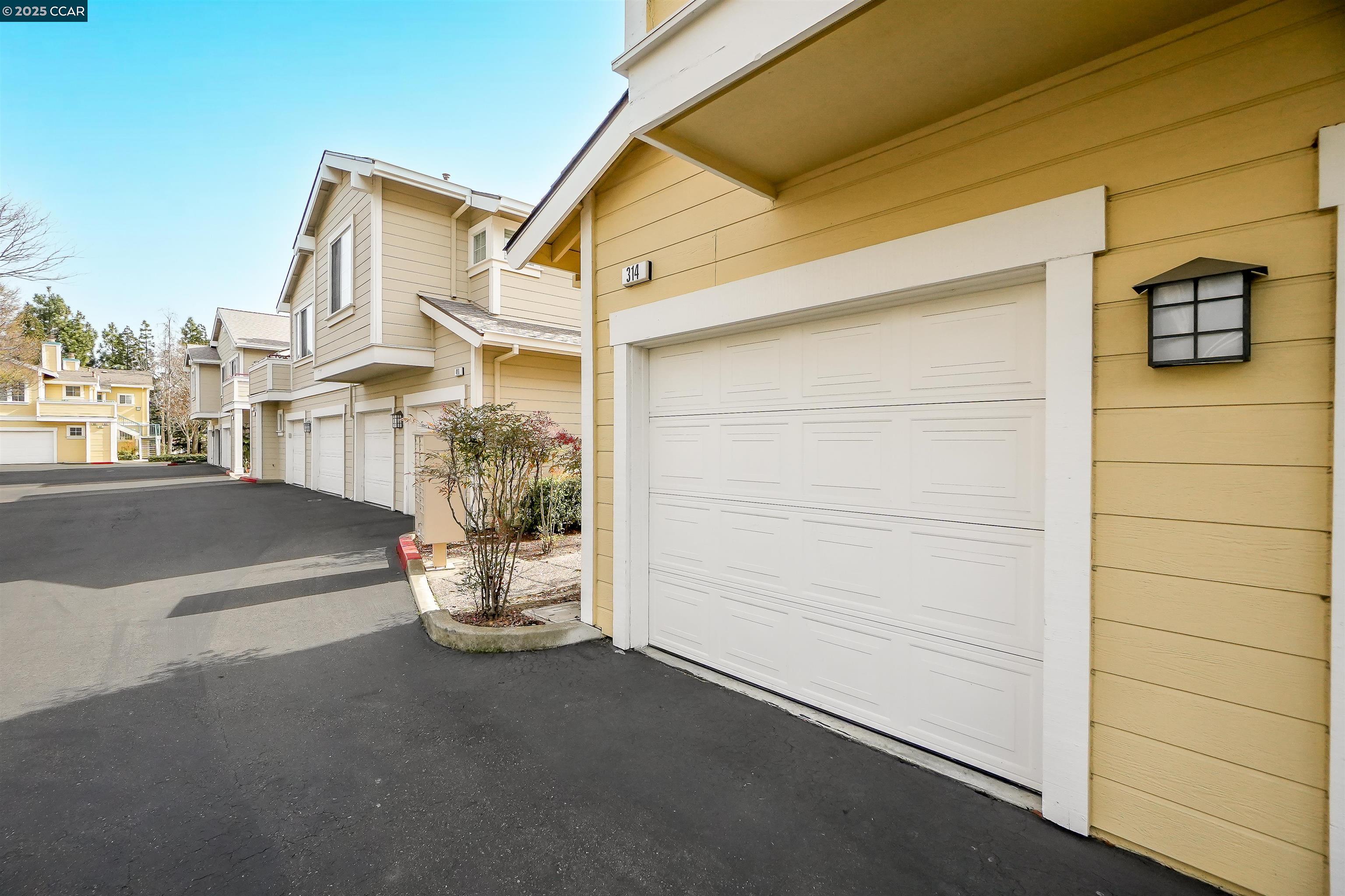 314 Skyline Dr