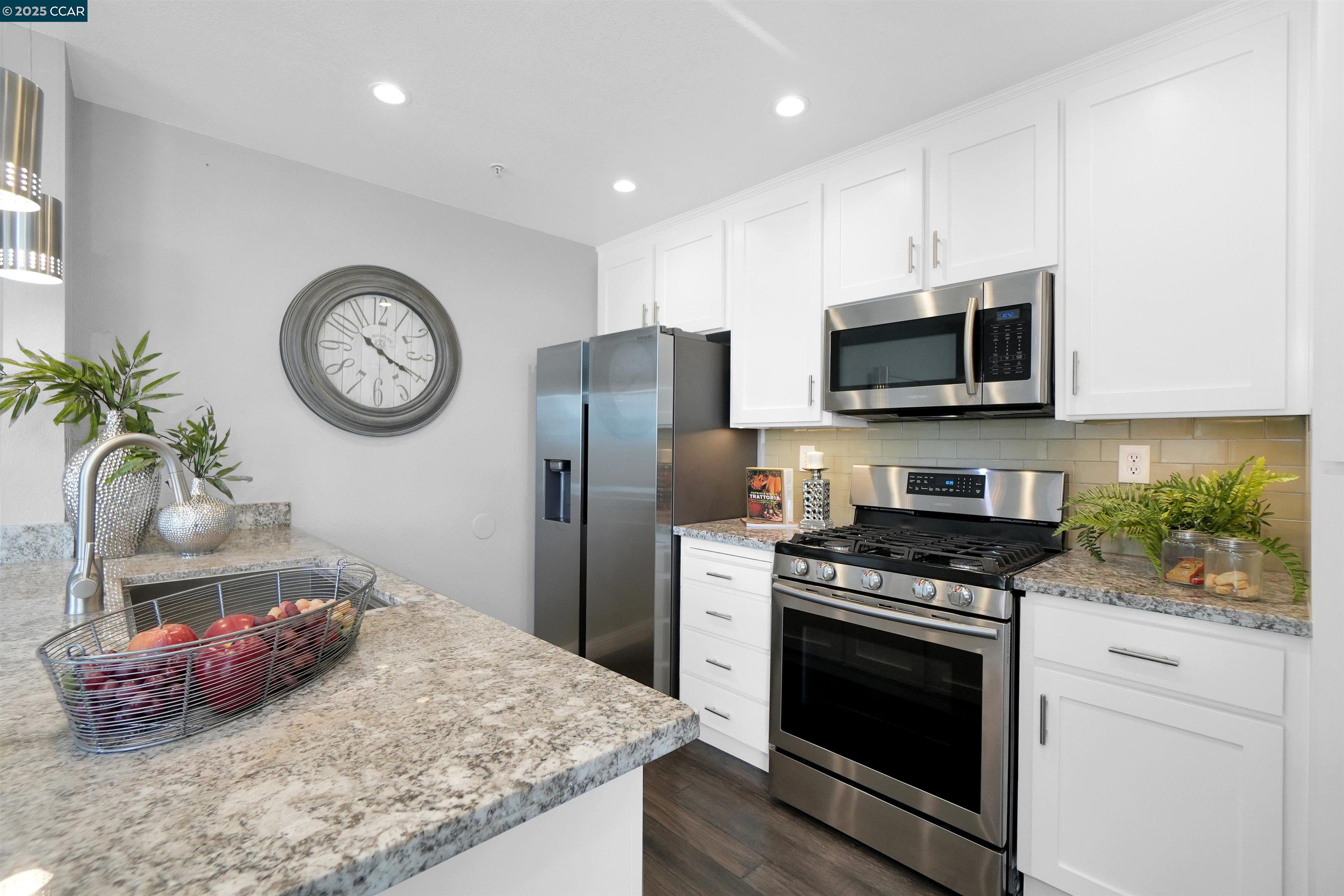314 Skyline Dr