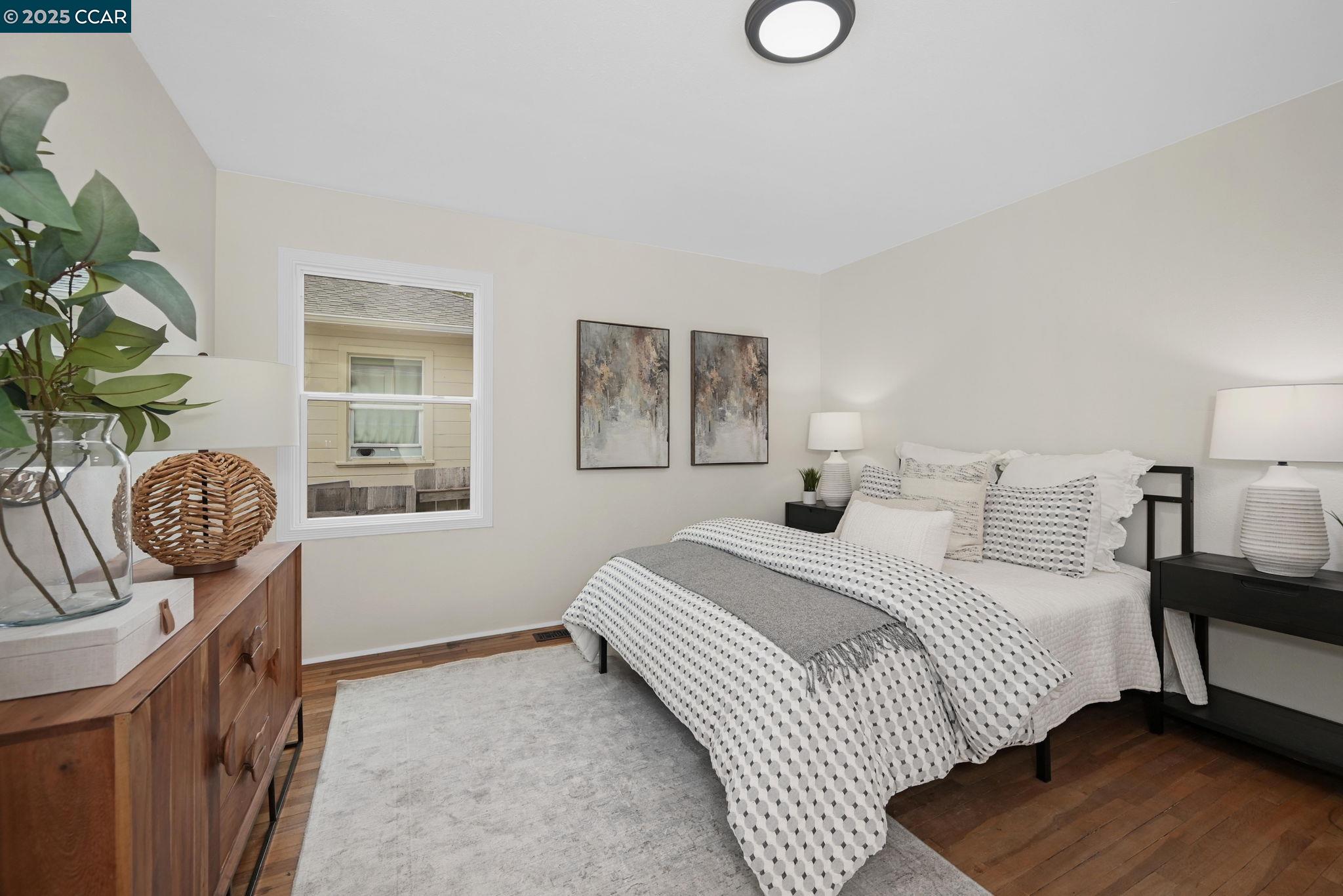 2272 Acacia Dr