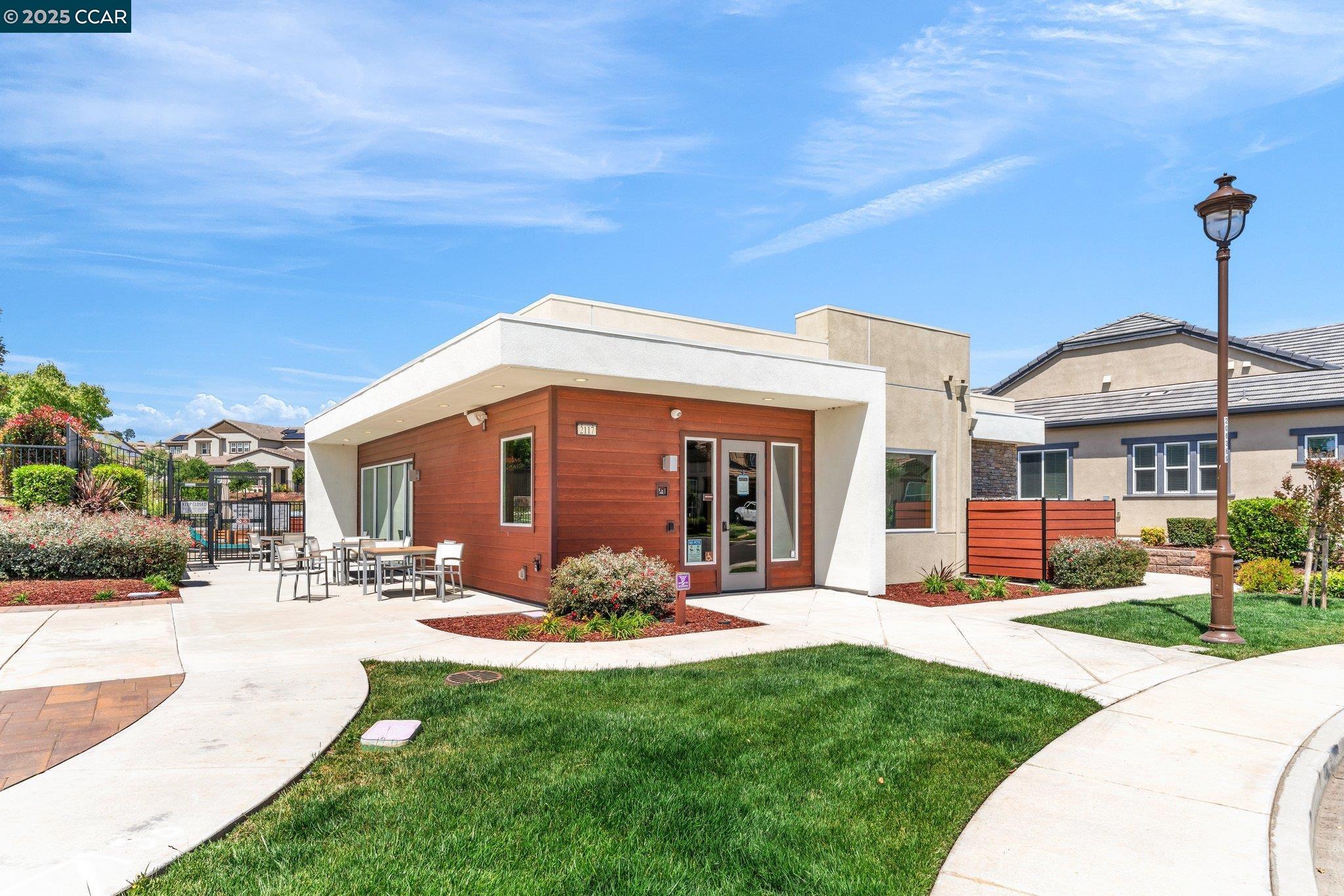 1490 Santorini St