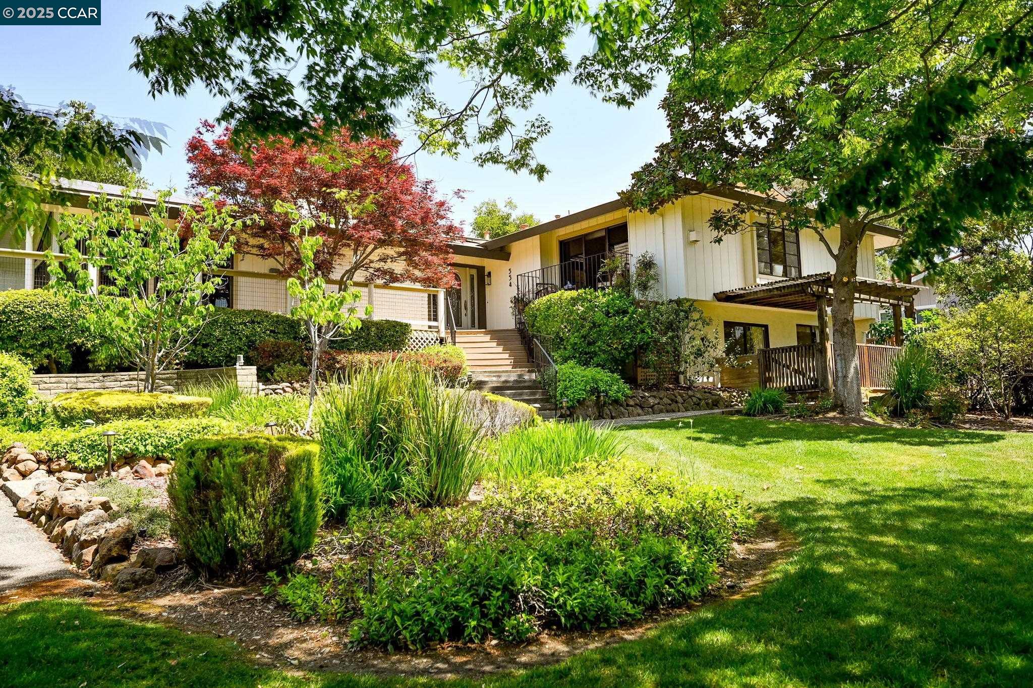 554 Golf Club Road