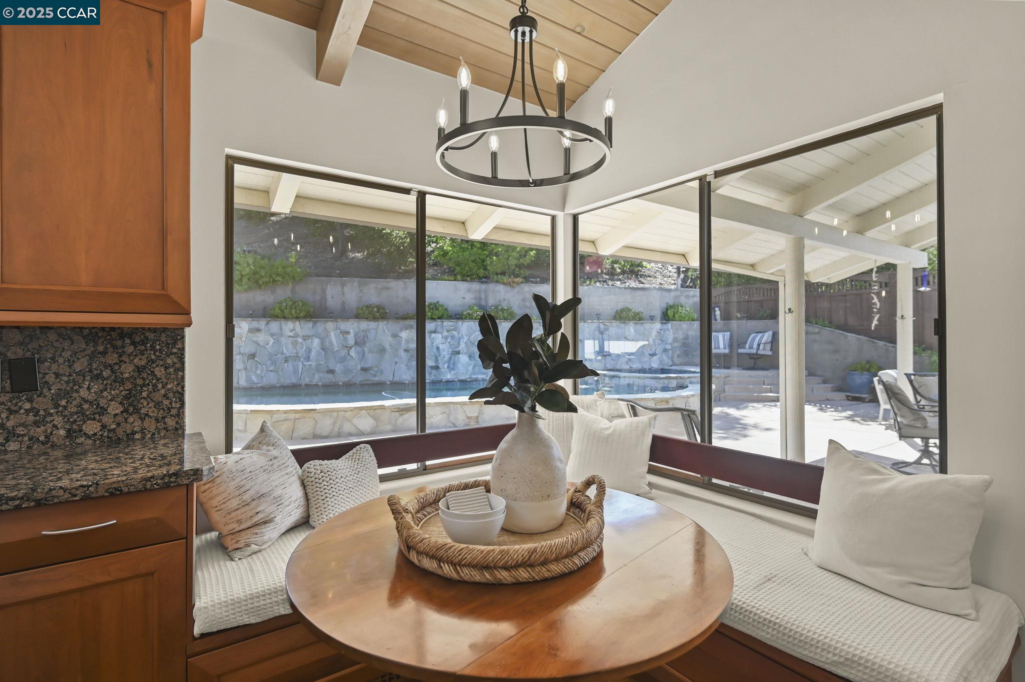 554 Golf Club Road
