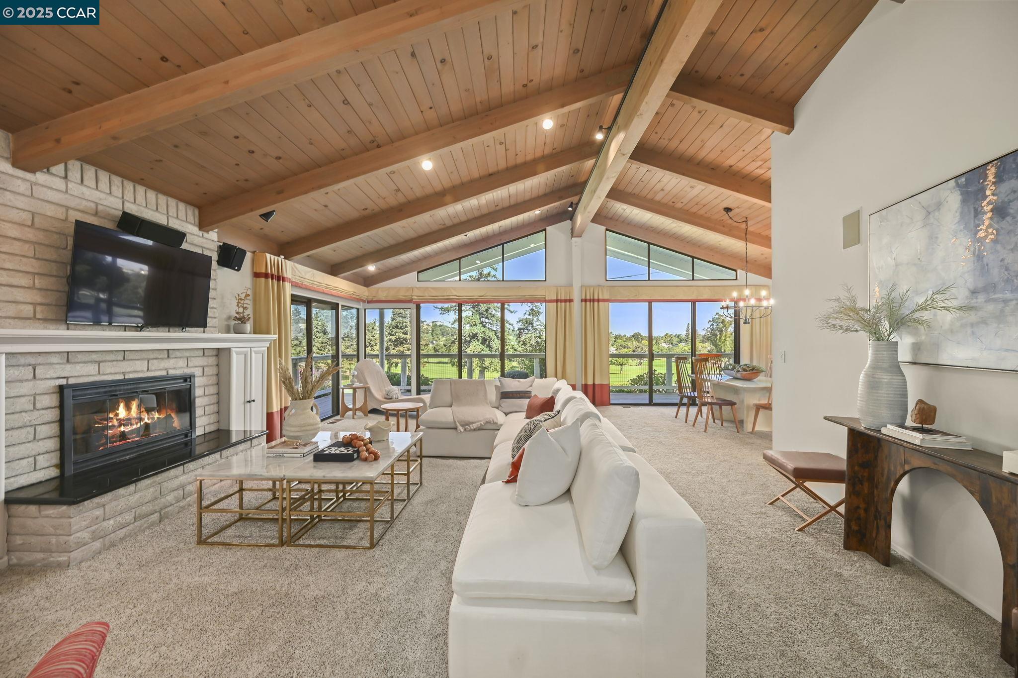 554 Golf Club Road