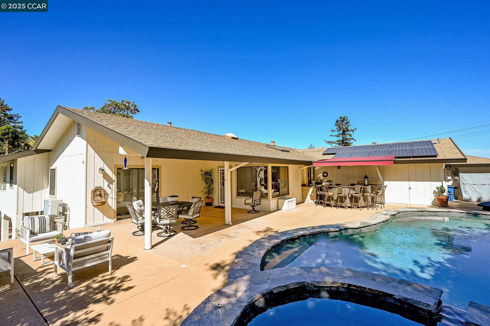554 Golf Club Road