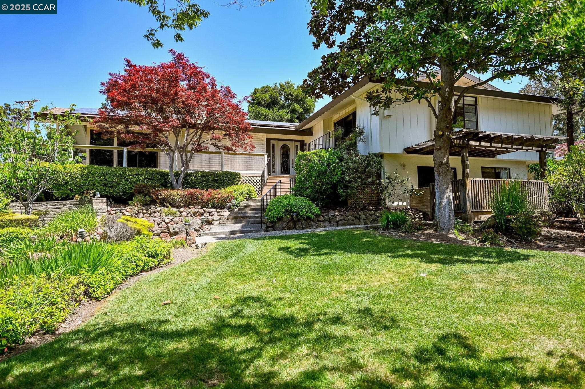 554 Golf Club Road