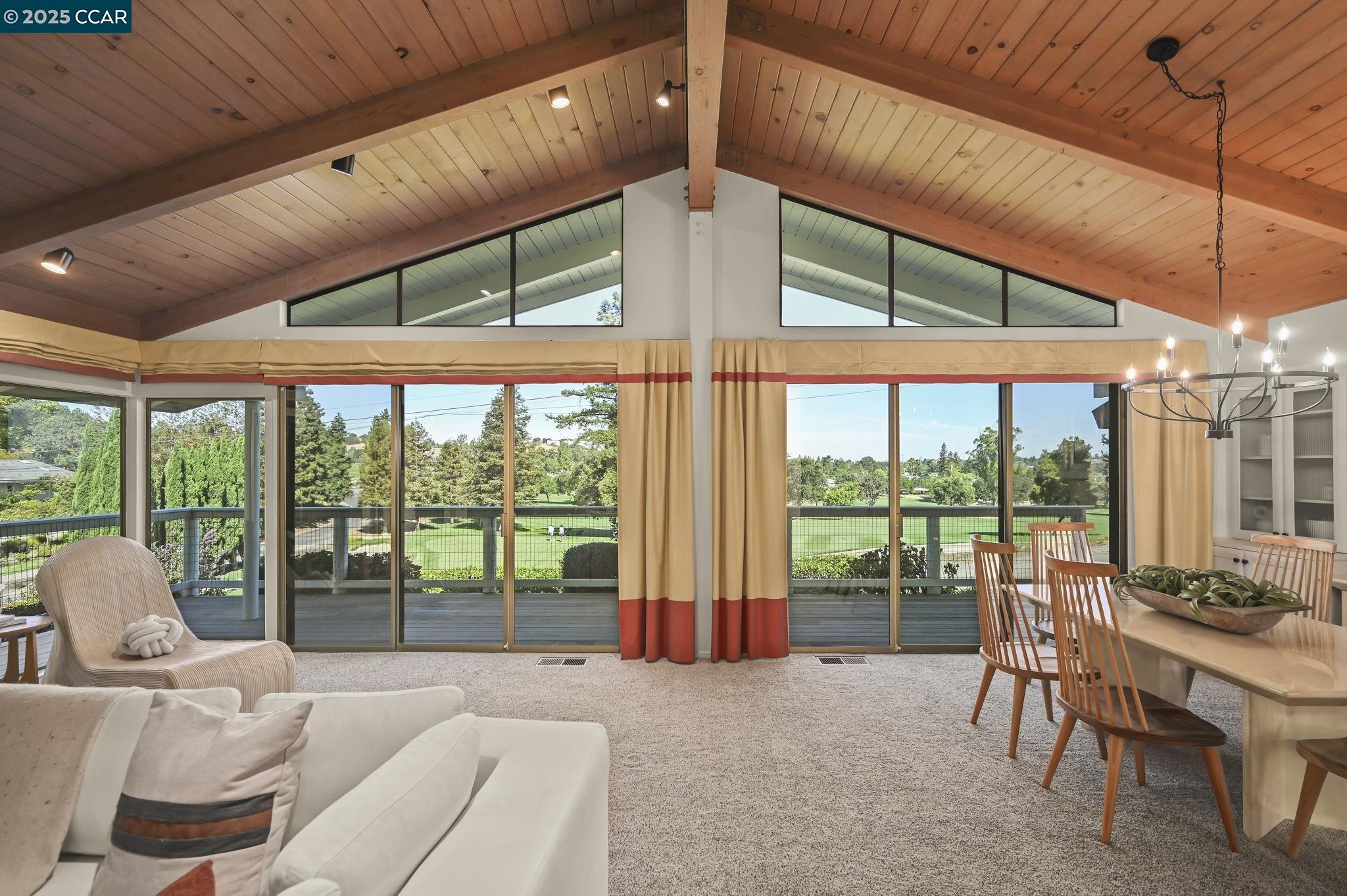 554 Golf Club Road