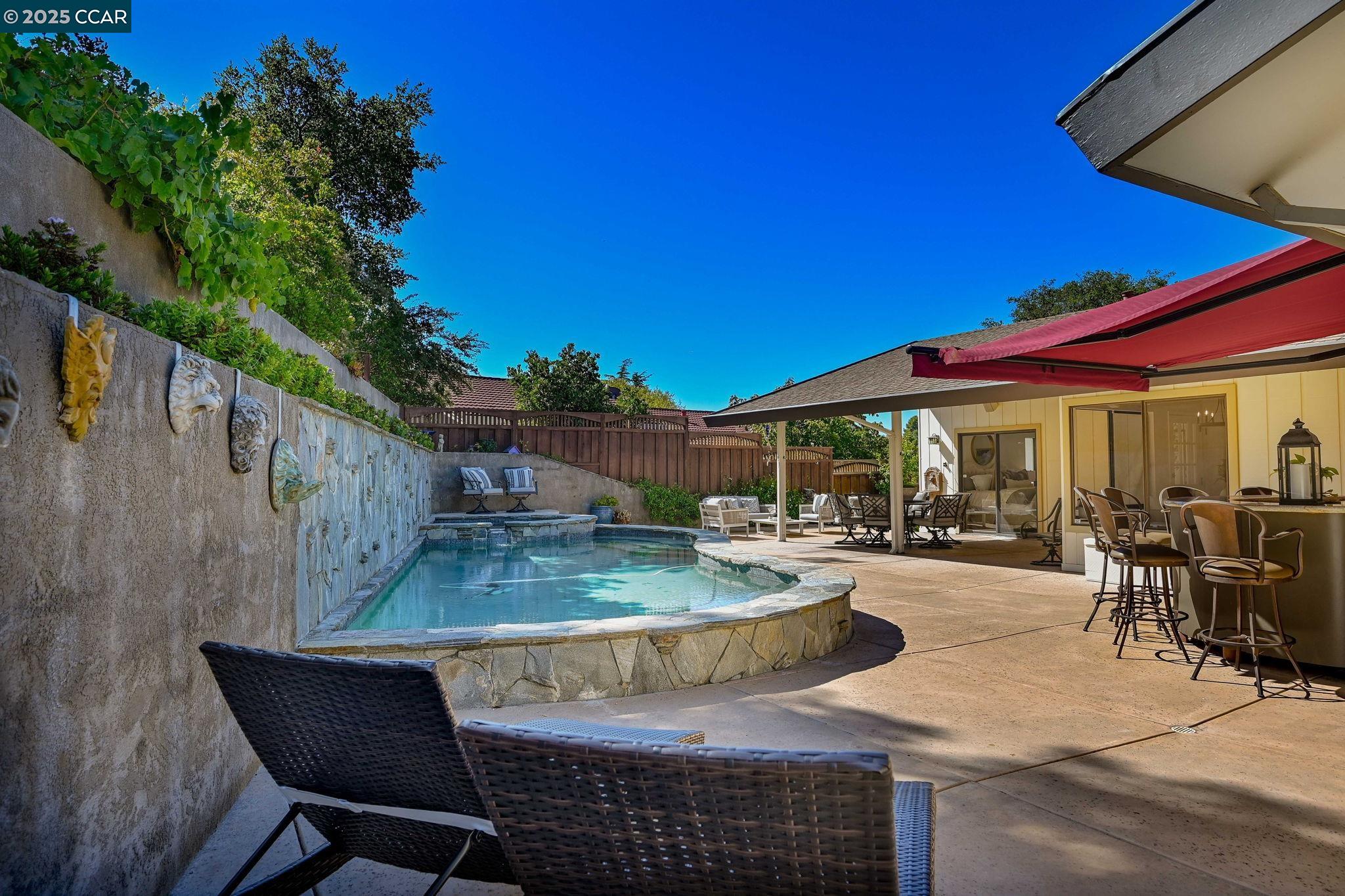 554 Golf Club Road
