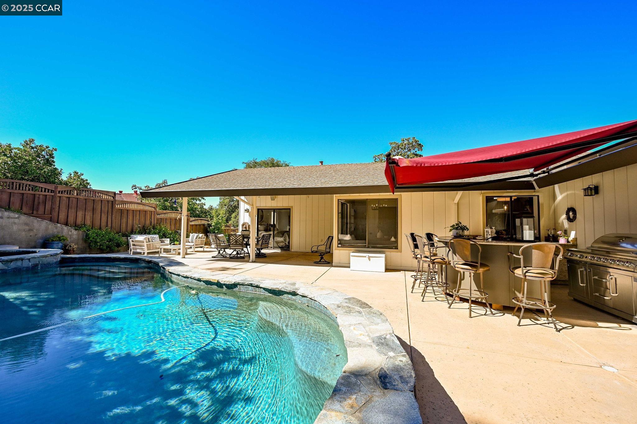 554 Golf Club Road