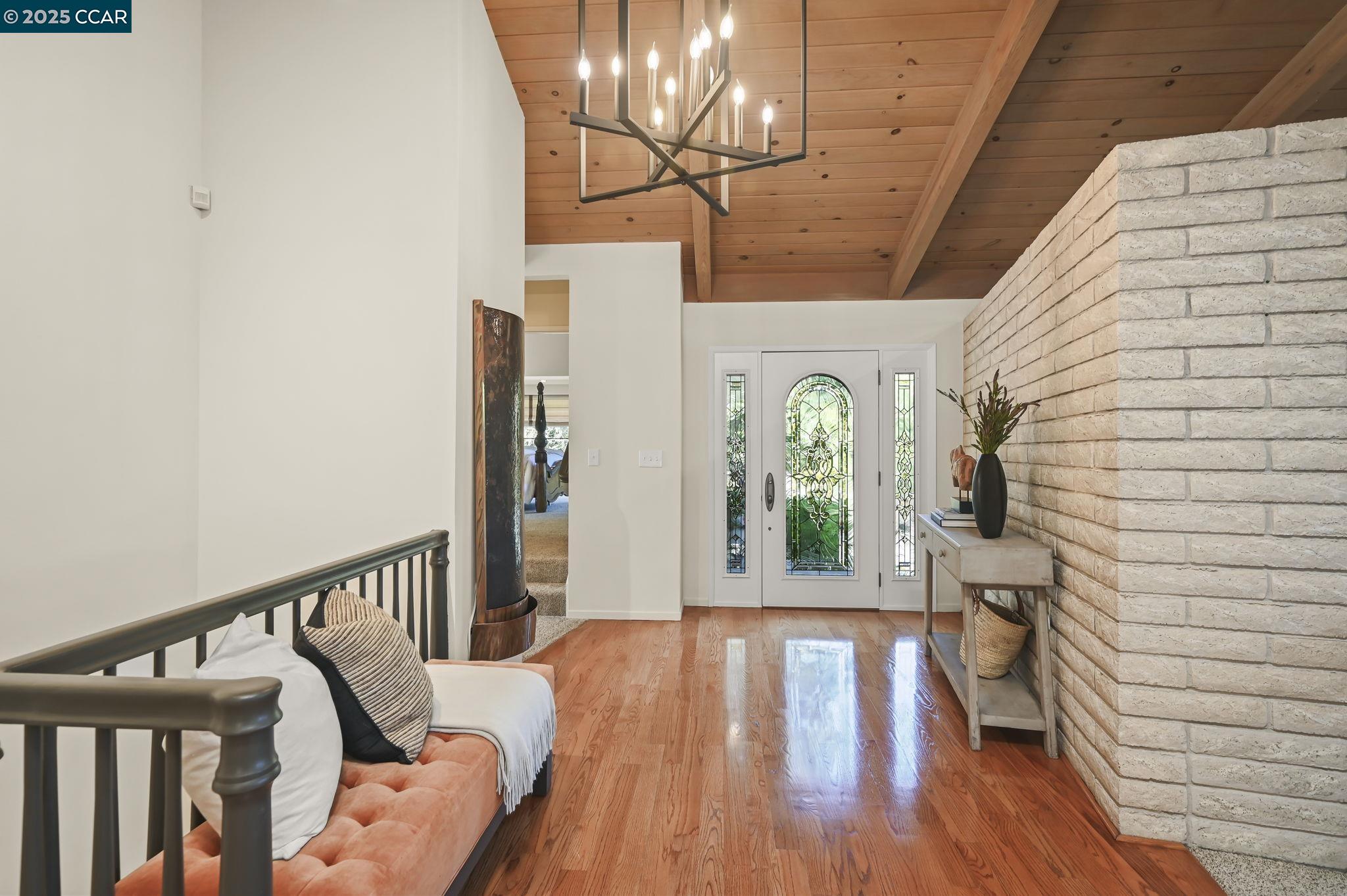 554 Golf Club Road