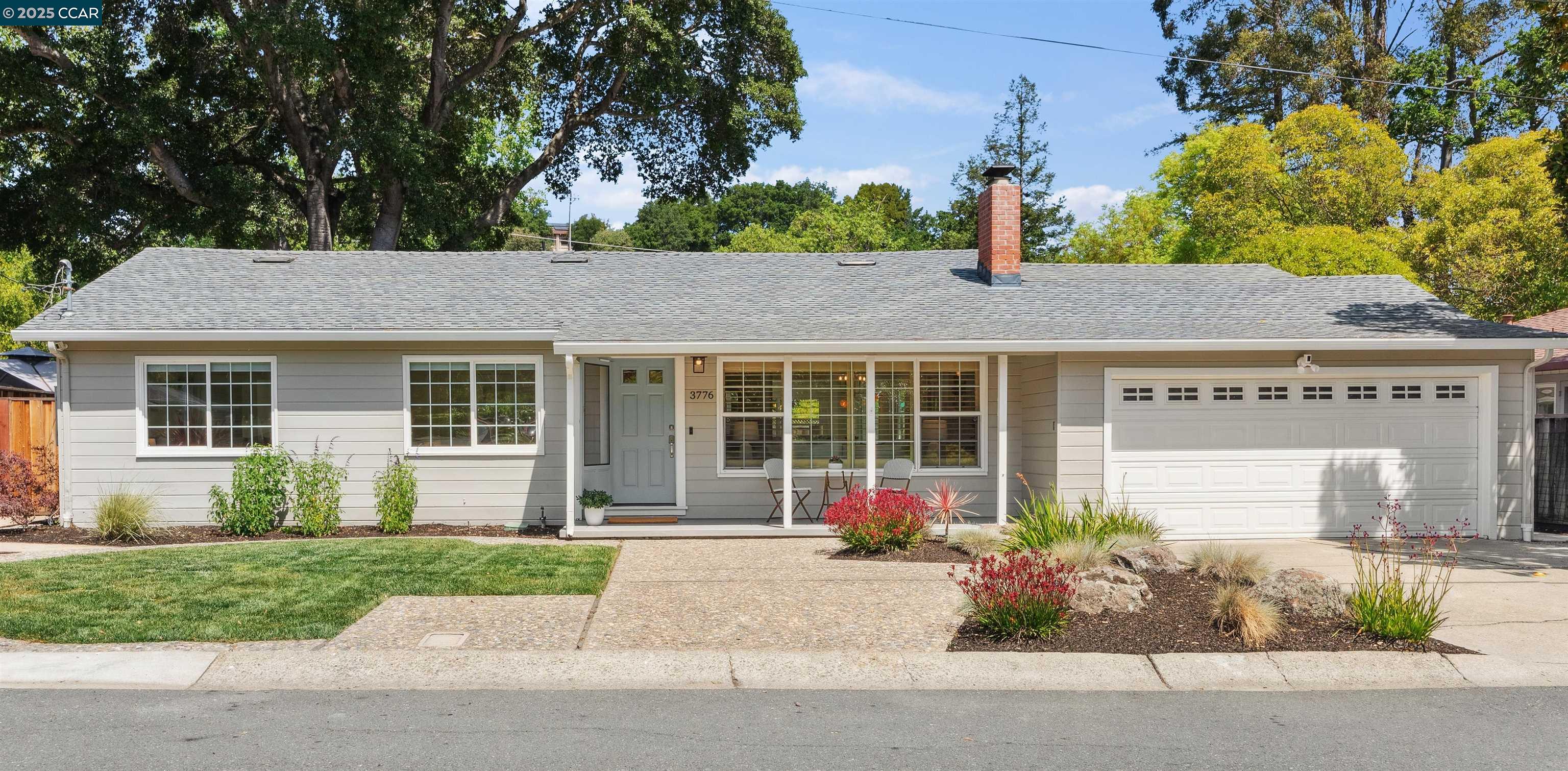 3776 Mosswood Dr