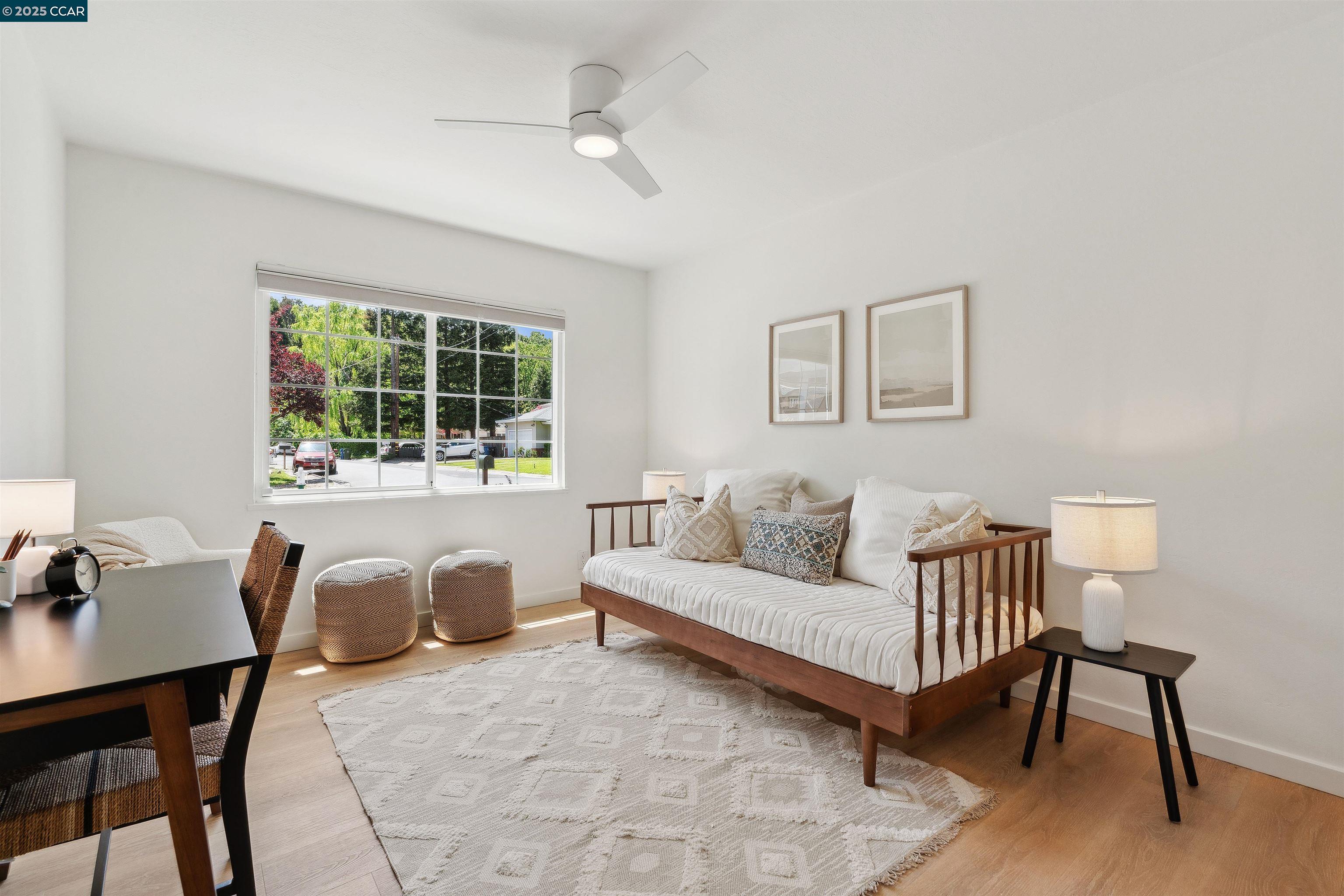 3776 Mosswood Dr